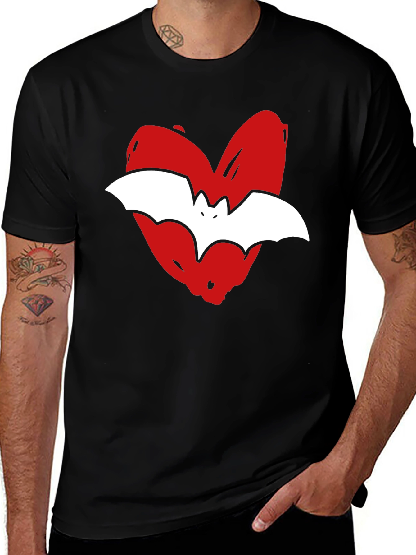 Variant 9 of Bat Heart Graphic T-Shirt
