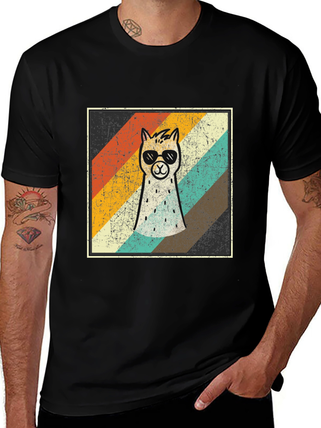 Variant 16 of Retro Cool Llama Graphic T-Shirt