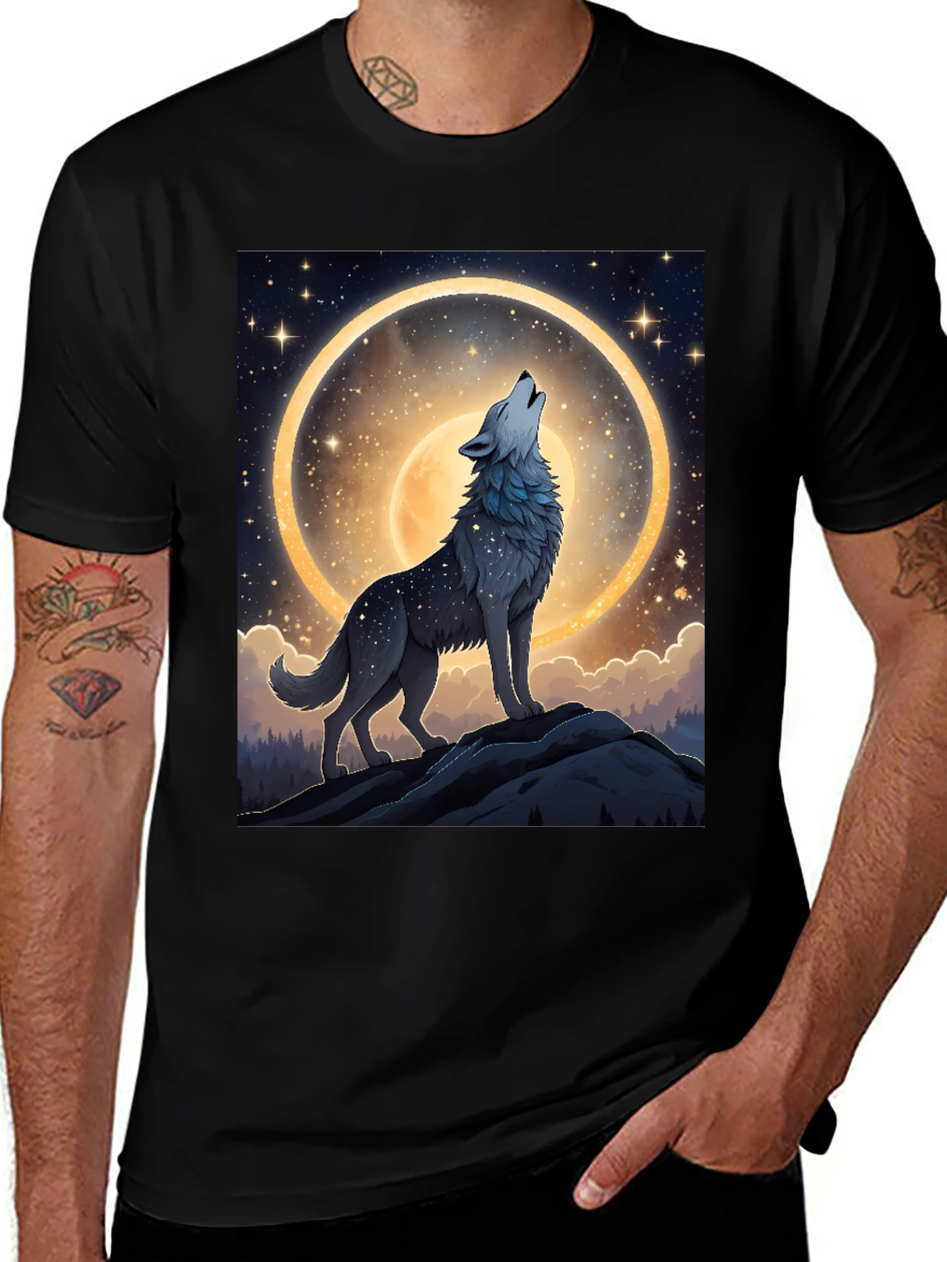 Wolf Howling at Moon T-Shirt