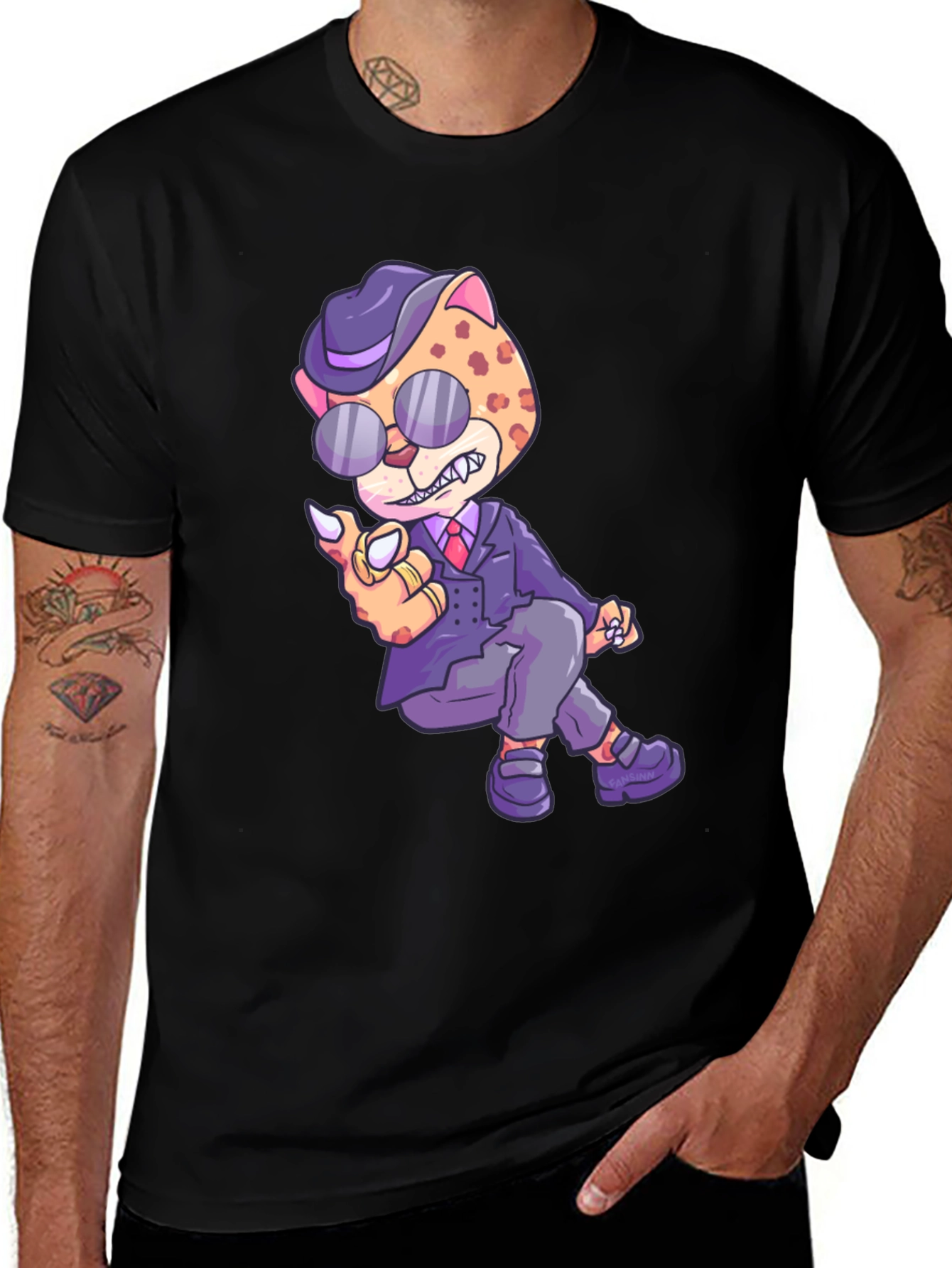 Variant 17 of Cool Cat Graphic T-Shirt - Black