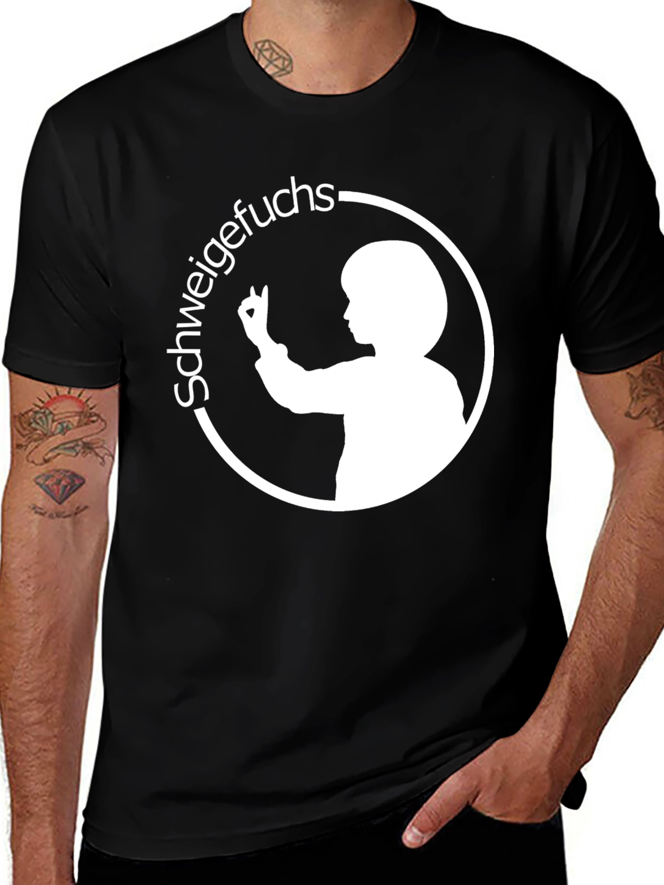 Variant 18 of Schweige Fuchs Black Graphic Tee