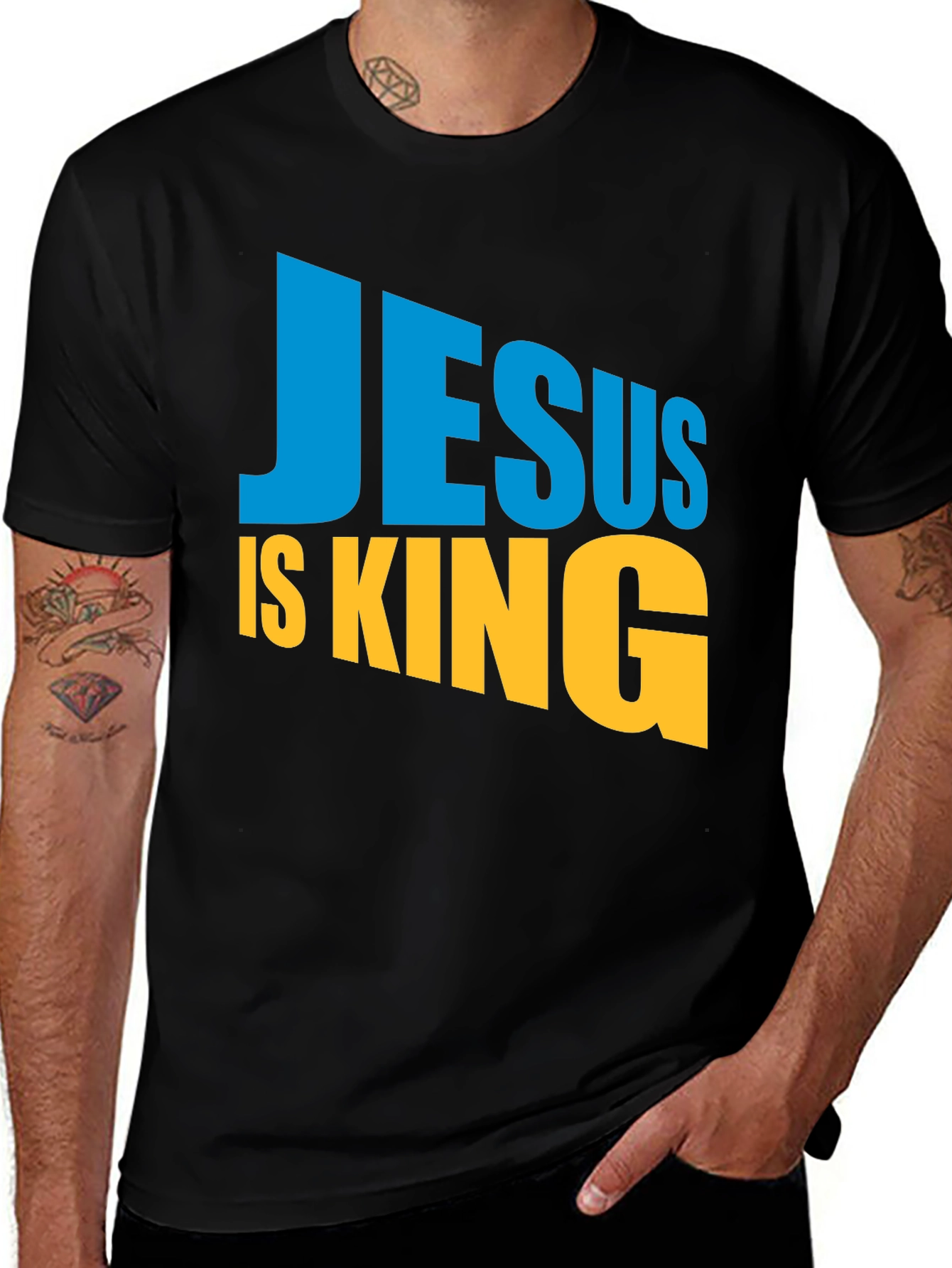 Jesus is King Graphic Tee