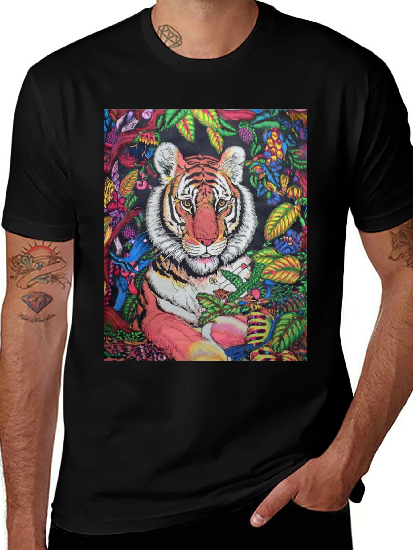 Variant 21 of Tiger Jungle Graphic Black T-Shirt