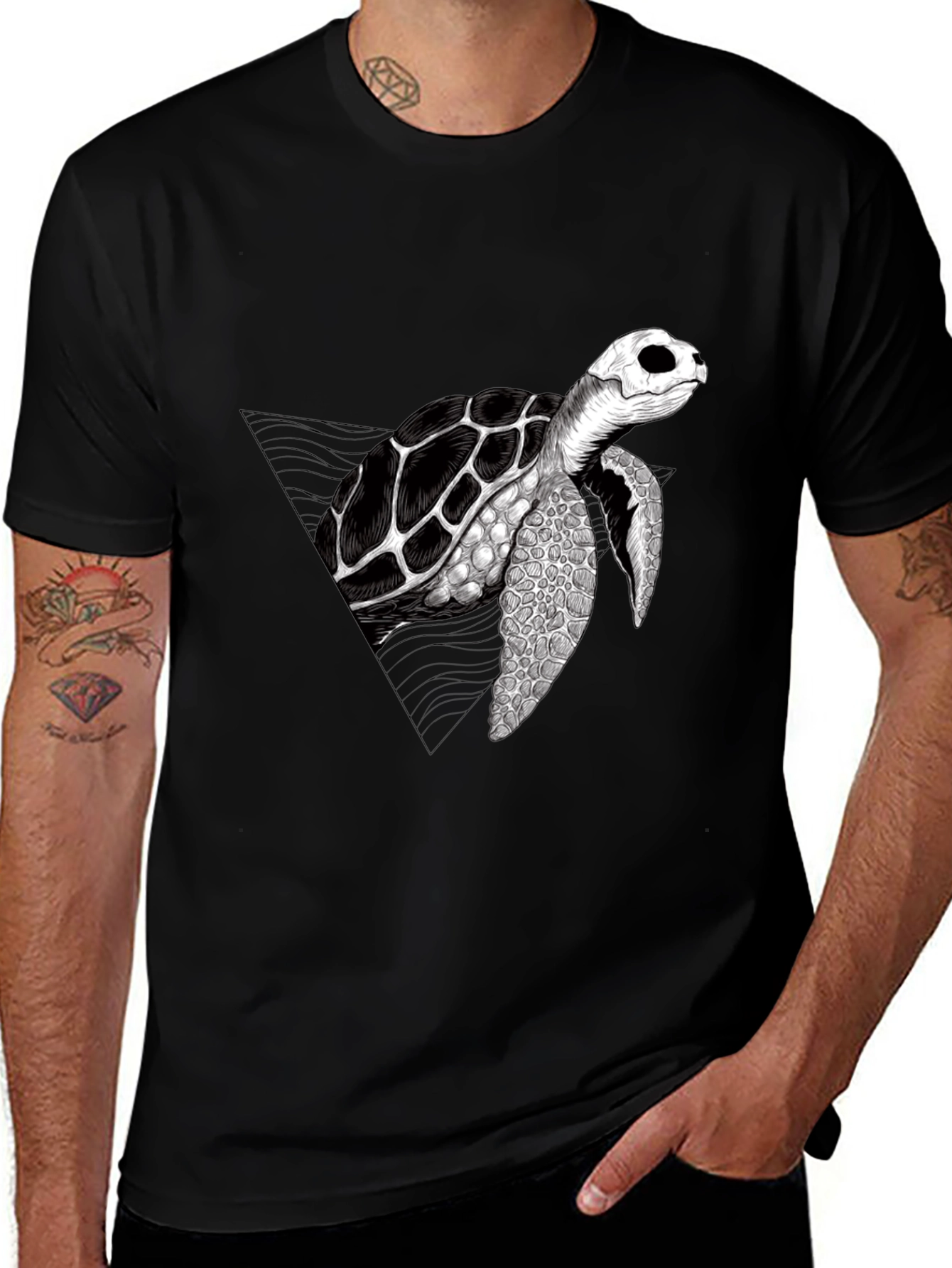 Variant 7 of Turtle Graphic Print Black T-Shirt