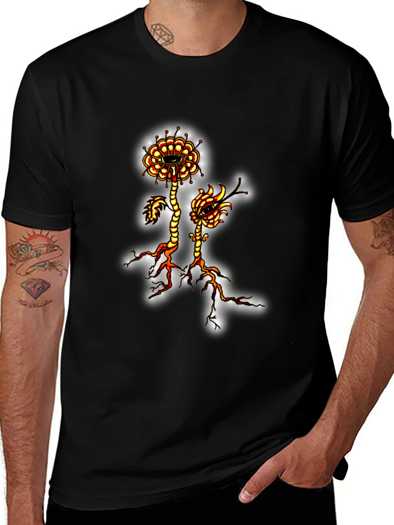 Variant 4 of Eye Flower Graphic Black T-Shirt