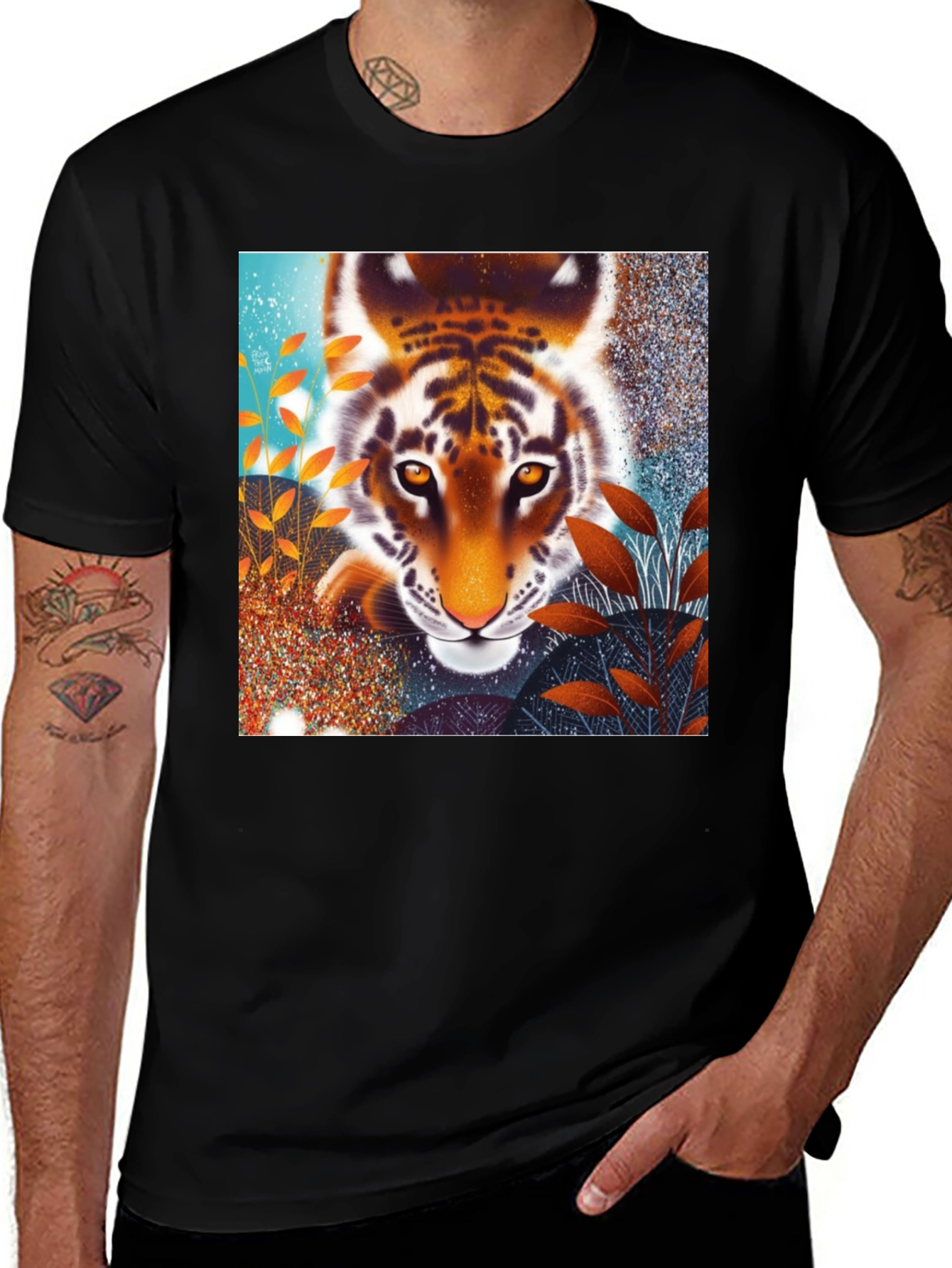 Variant 13 of Tiger Graphic Black T-Shirt