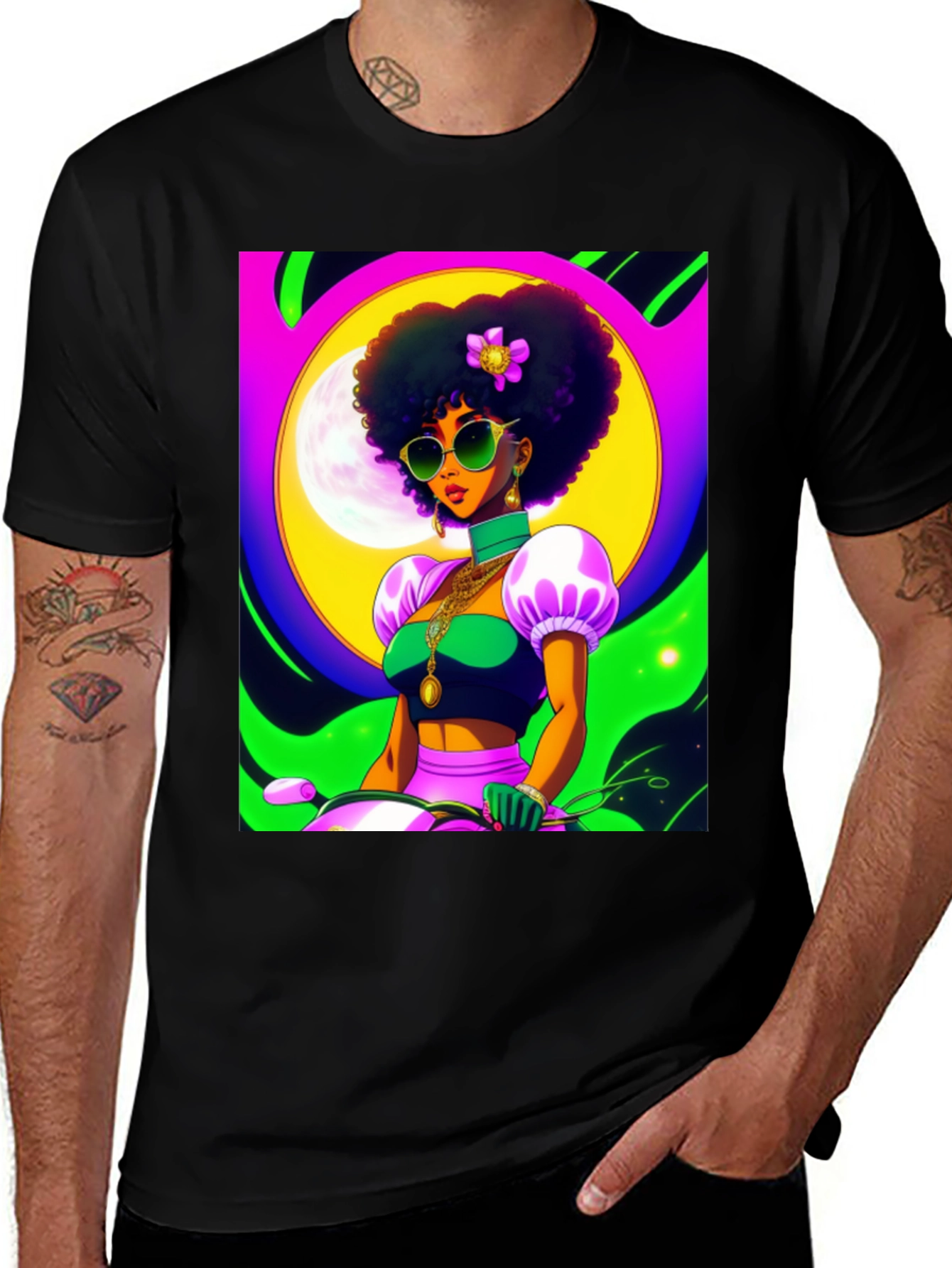 Variant 23 of Funky Retro Afro Woman T-Shirt - Black