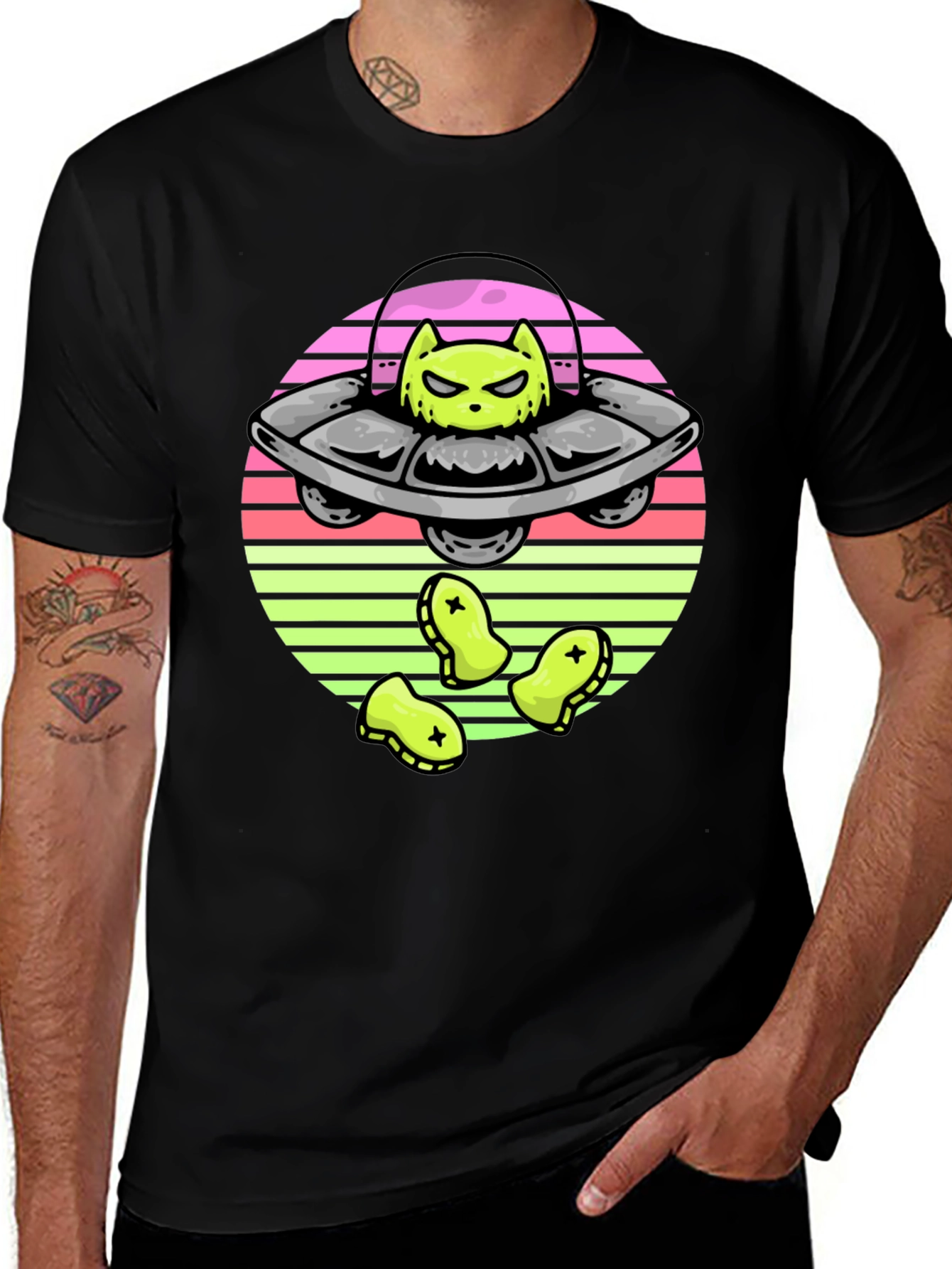 Variant 5 of Alien Cat UFO Graphic Tee - Black
