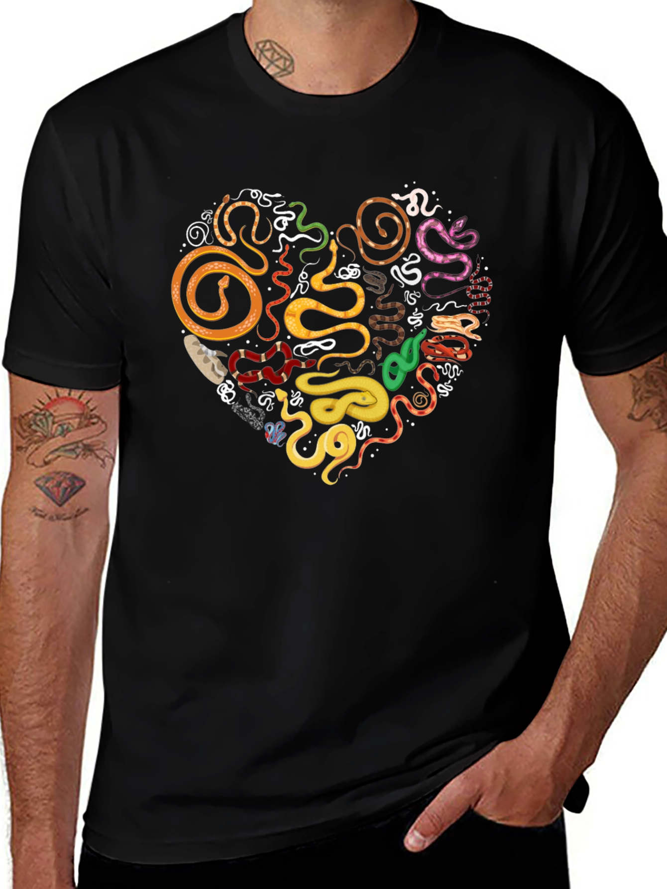 Variant 20 of Snakes Heart T-Shirt - Reptile Lover Tee