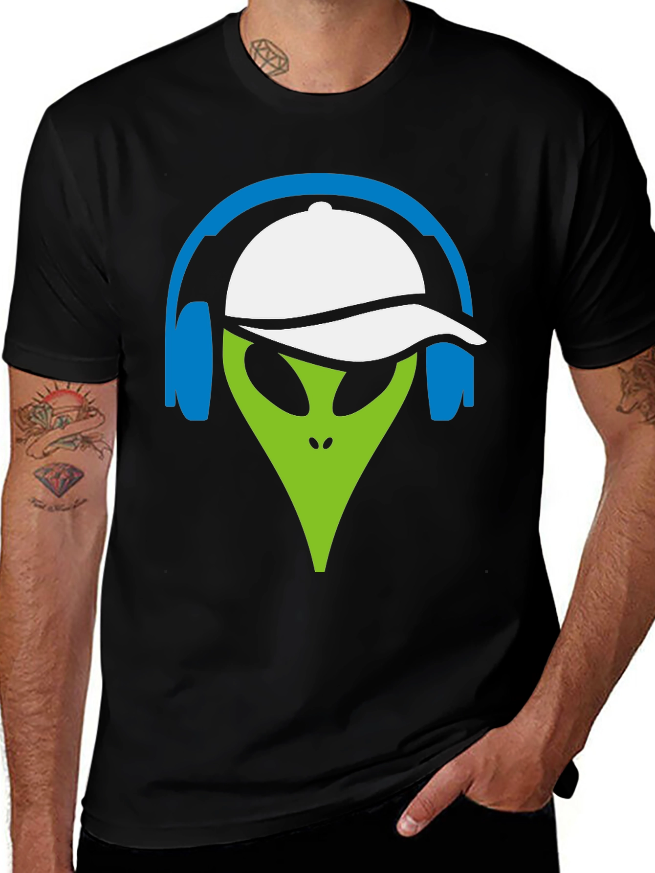 Variant 21 of Alien DJ Graphic Tee - Cool & Trendy Black T-Shirt