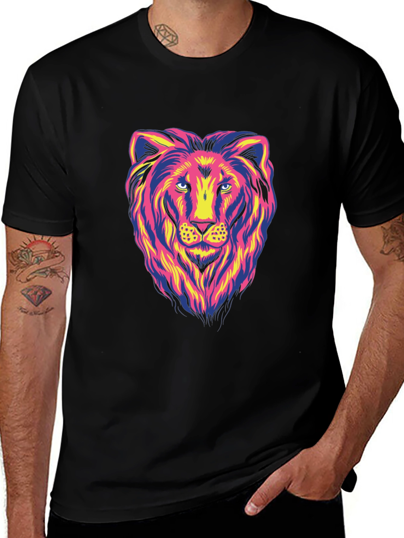 Variant 3 of Lion Graphic Print Black T-Shirt