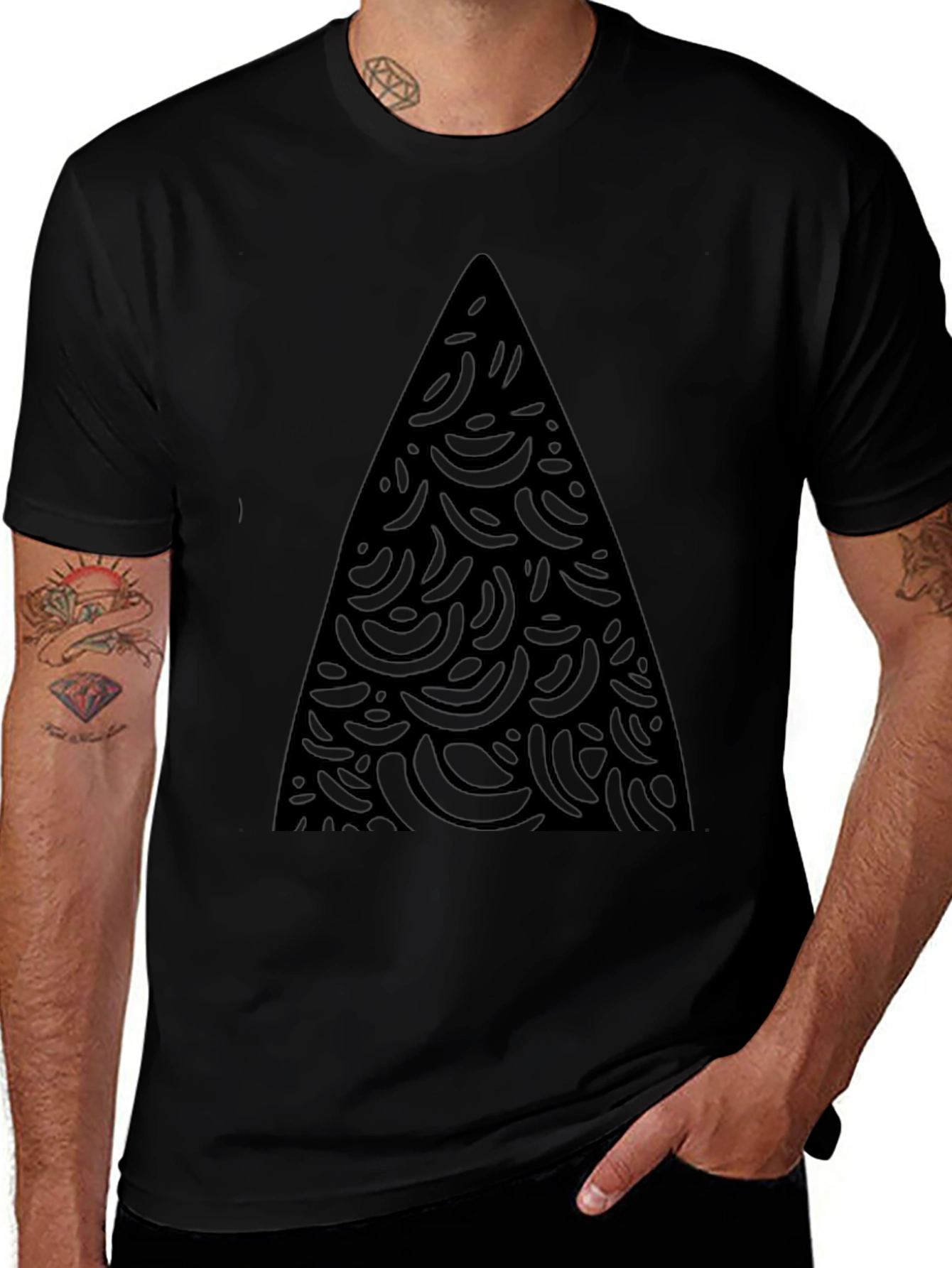 Variant 15 of Geometric Triangle Pattern Black T-Shirt