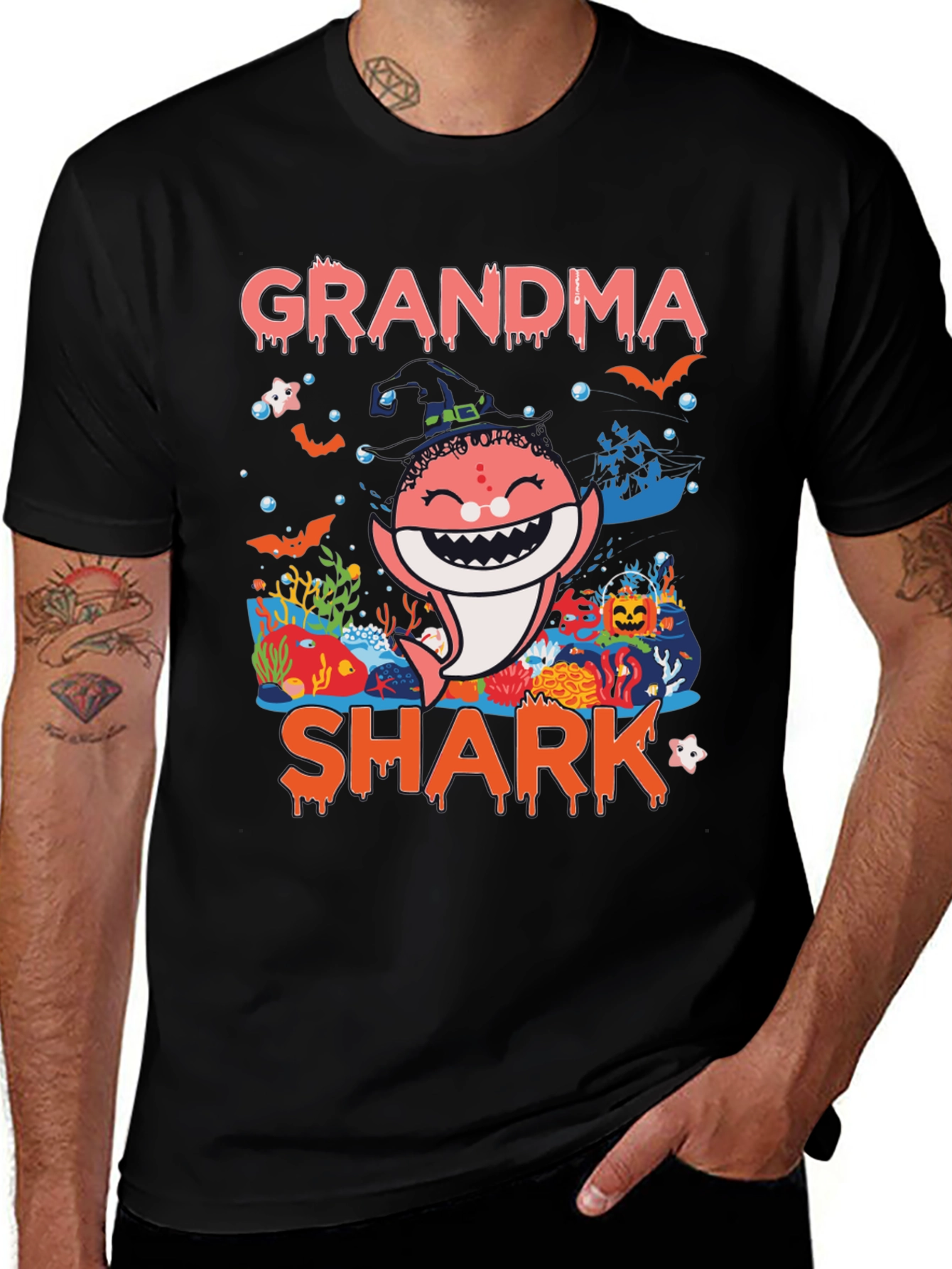Grandma Shark Halloween T-Shirt