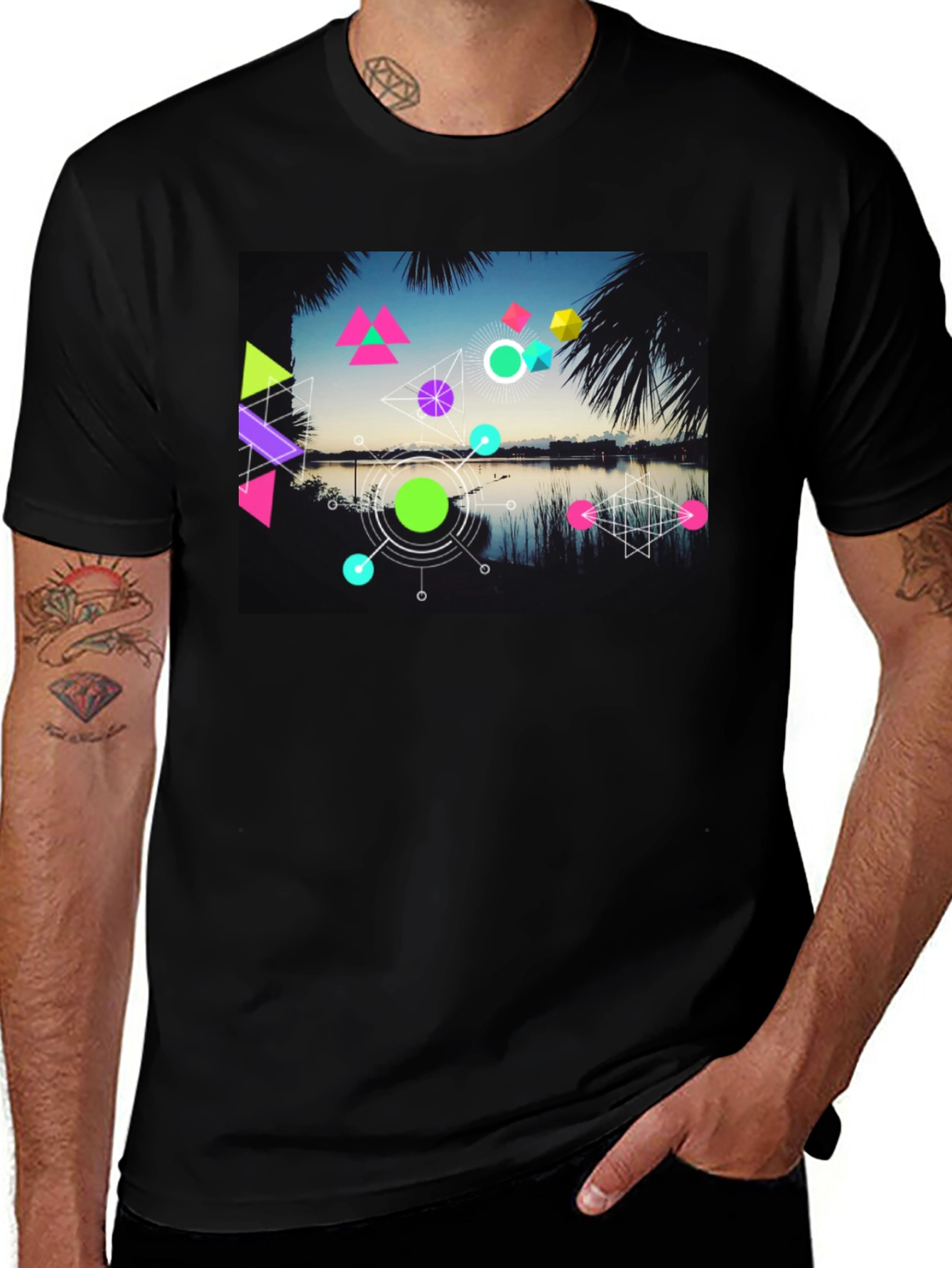 Variant 26 of Abstract Graphic Print Black T-Shirt