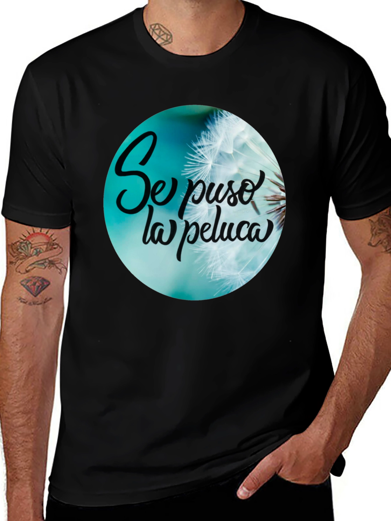Variant 18 of Se Puso La Peluca Graphic Tee - Dandelion Design