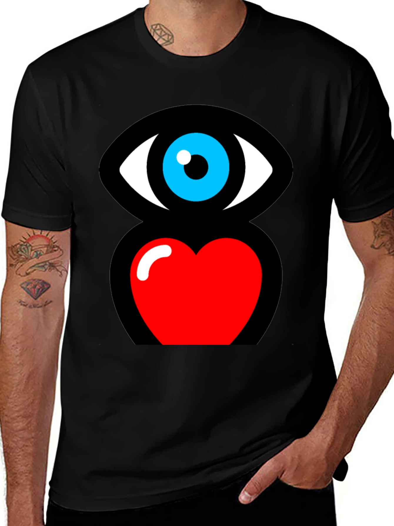 Variant 15 of Eye Heart Graphic T-Shirt - Black