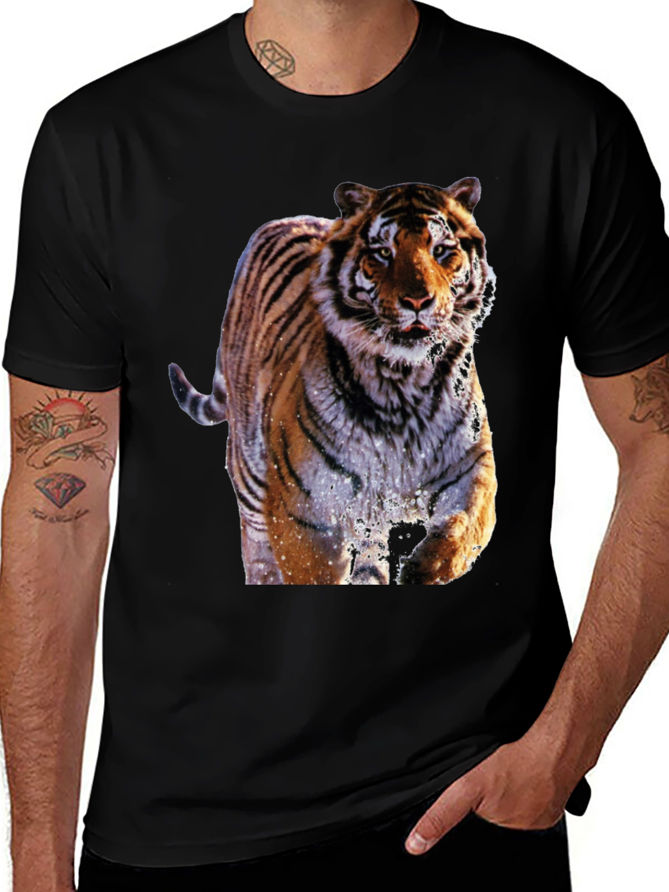 Variant 14 of Tiger Graphic Black T-Shirt