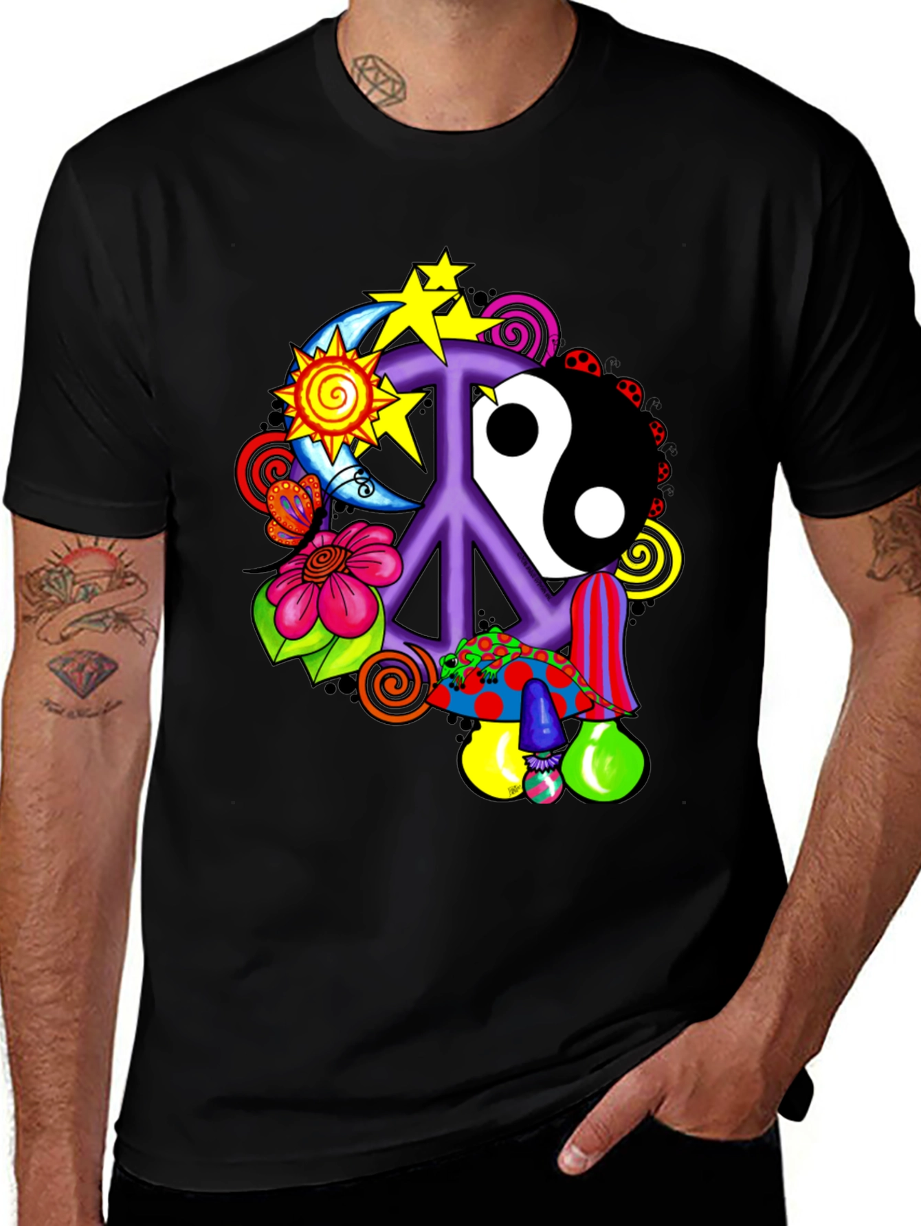 Variant 20 of Psychedelic Peace Sign Graphic Tee