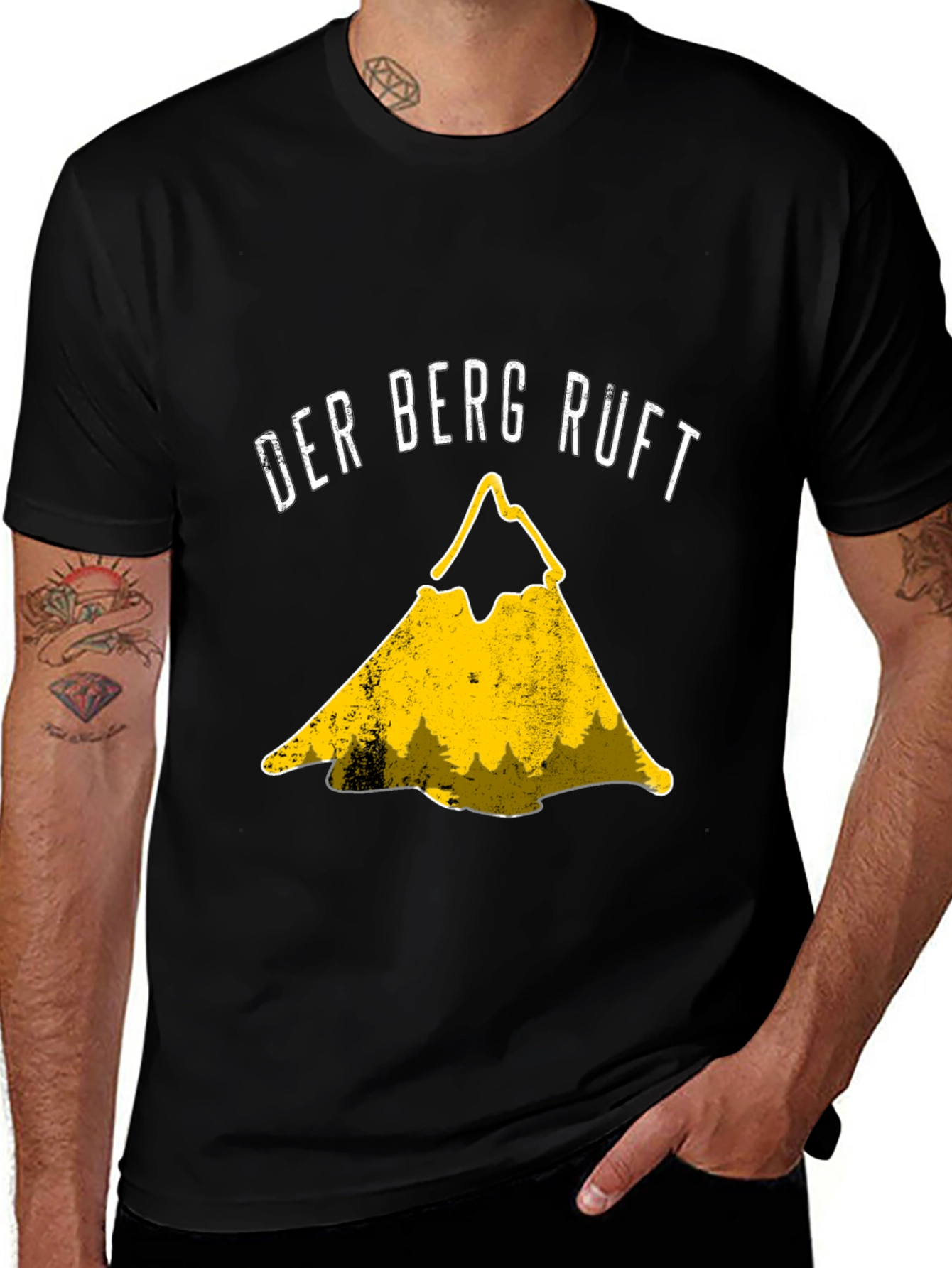 Variant 12 of Der Berg Ruft T-Shirt - Mountain Calling Tee