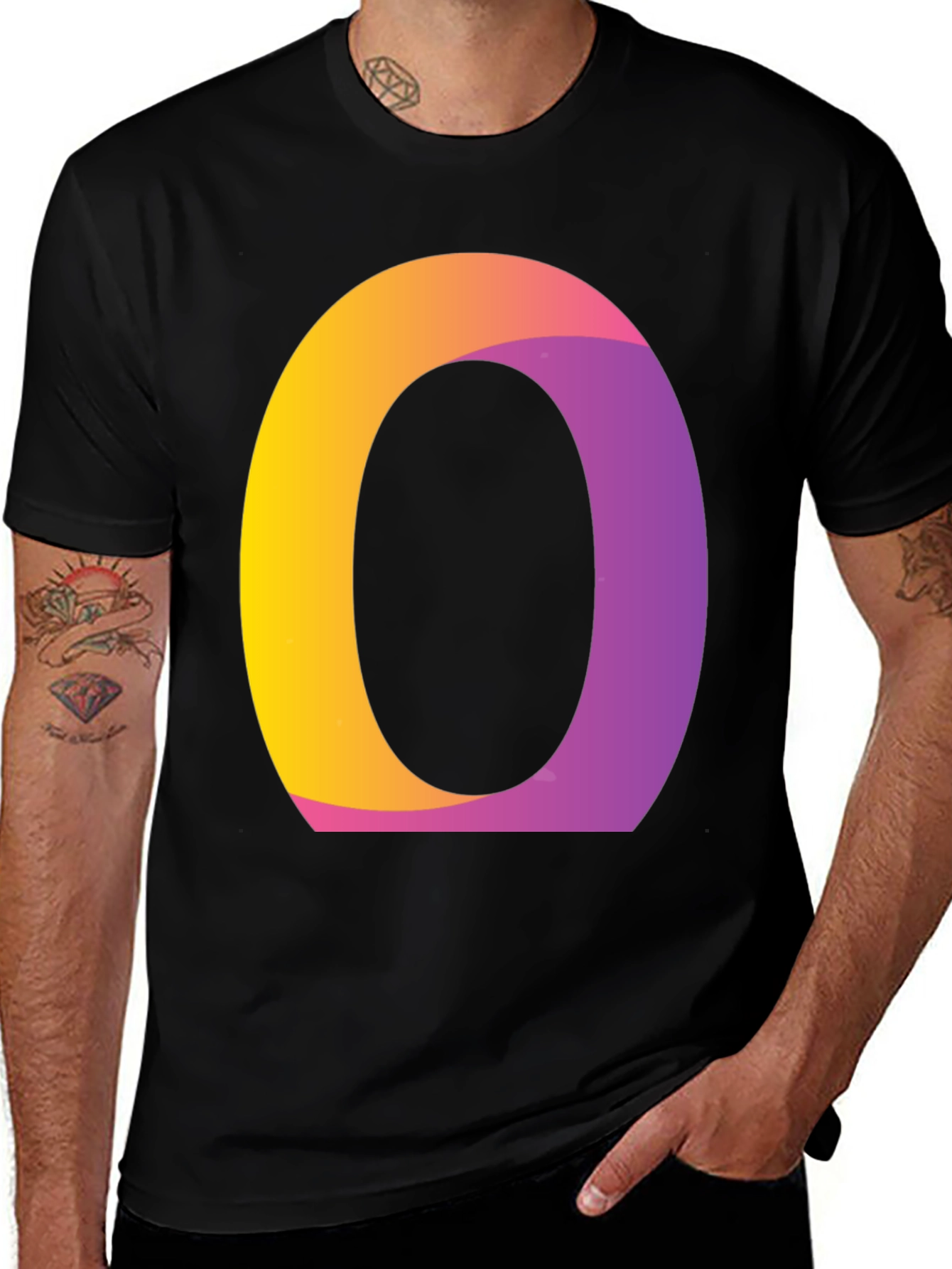 Variant 29 of Gradient 'O' Graphic Black T-Shirt