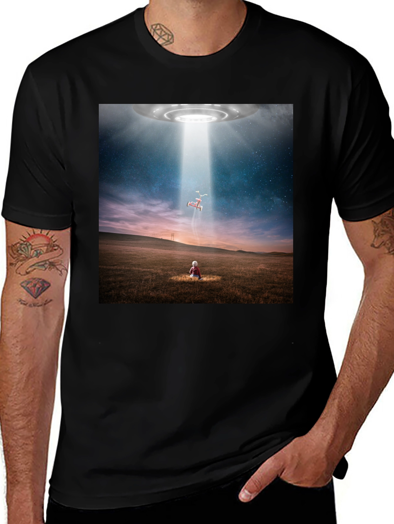 Variant 2 of UFO Abduction Graphic T-Shirt - Black