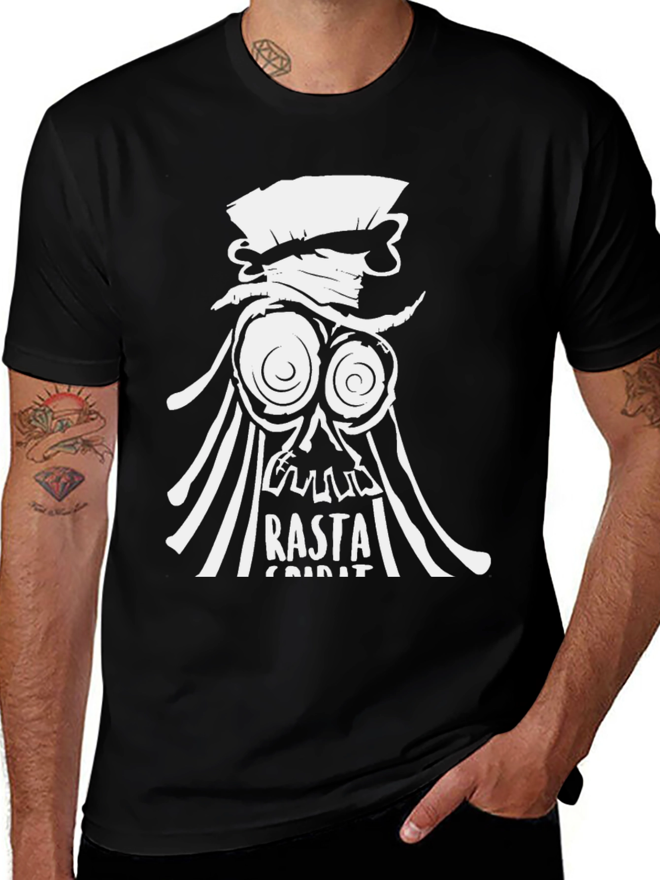 Variant 27 of Rasta Pirate Graphic Print Black T-Shirt