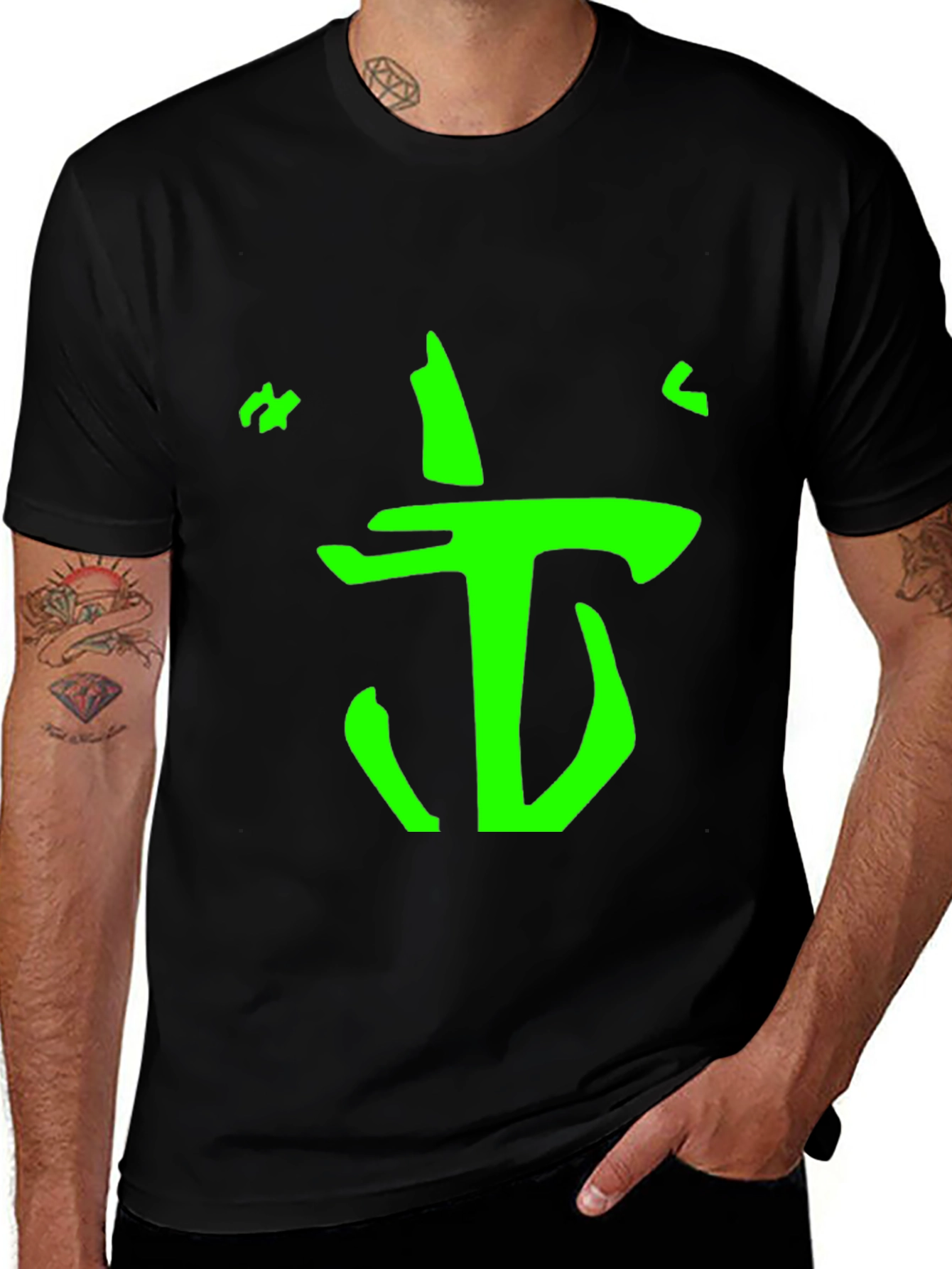 Variant 10 of Abstract Green Graphic Black T-Shirt