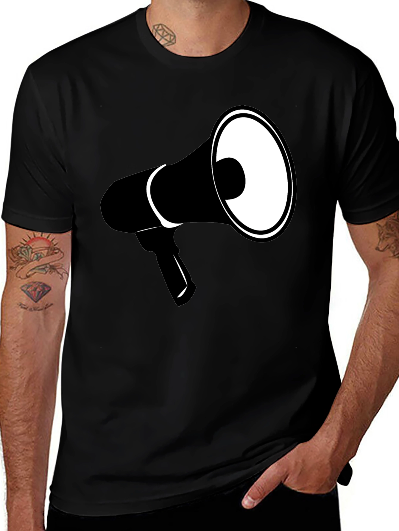 Variant 9 of Megaphone Graphic Print Black T-Shirt