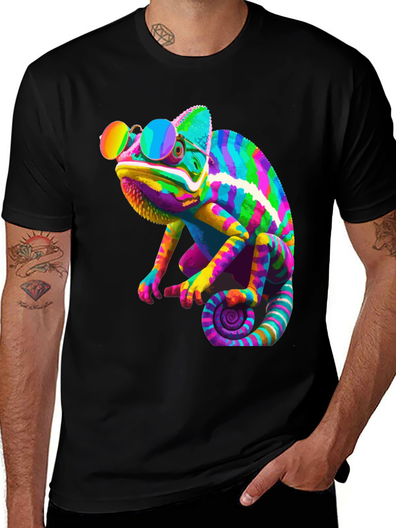 Variant 30 of Cool Chameleon Graphic T-Shirt
