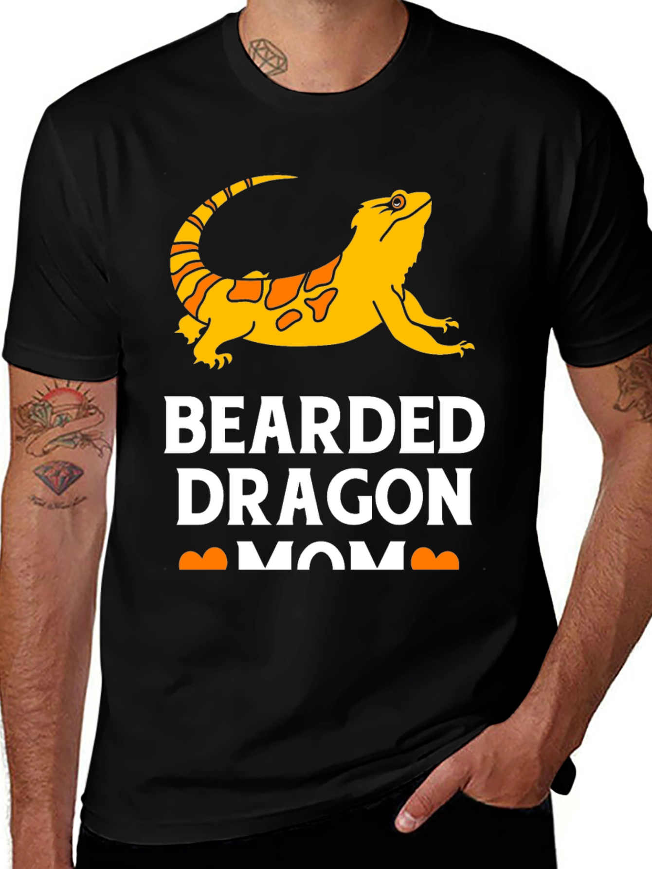Variant 28 of Bearded Dragon Mom T-Shirt - Black Graphic Tee