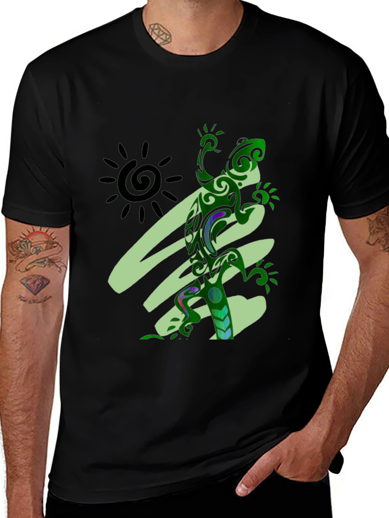 Tribal Lizard Graphic Tee - Unique Design