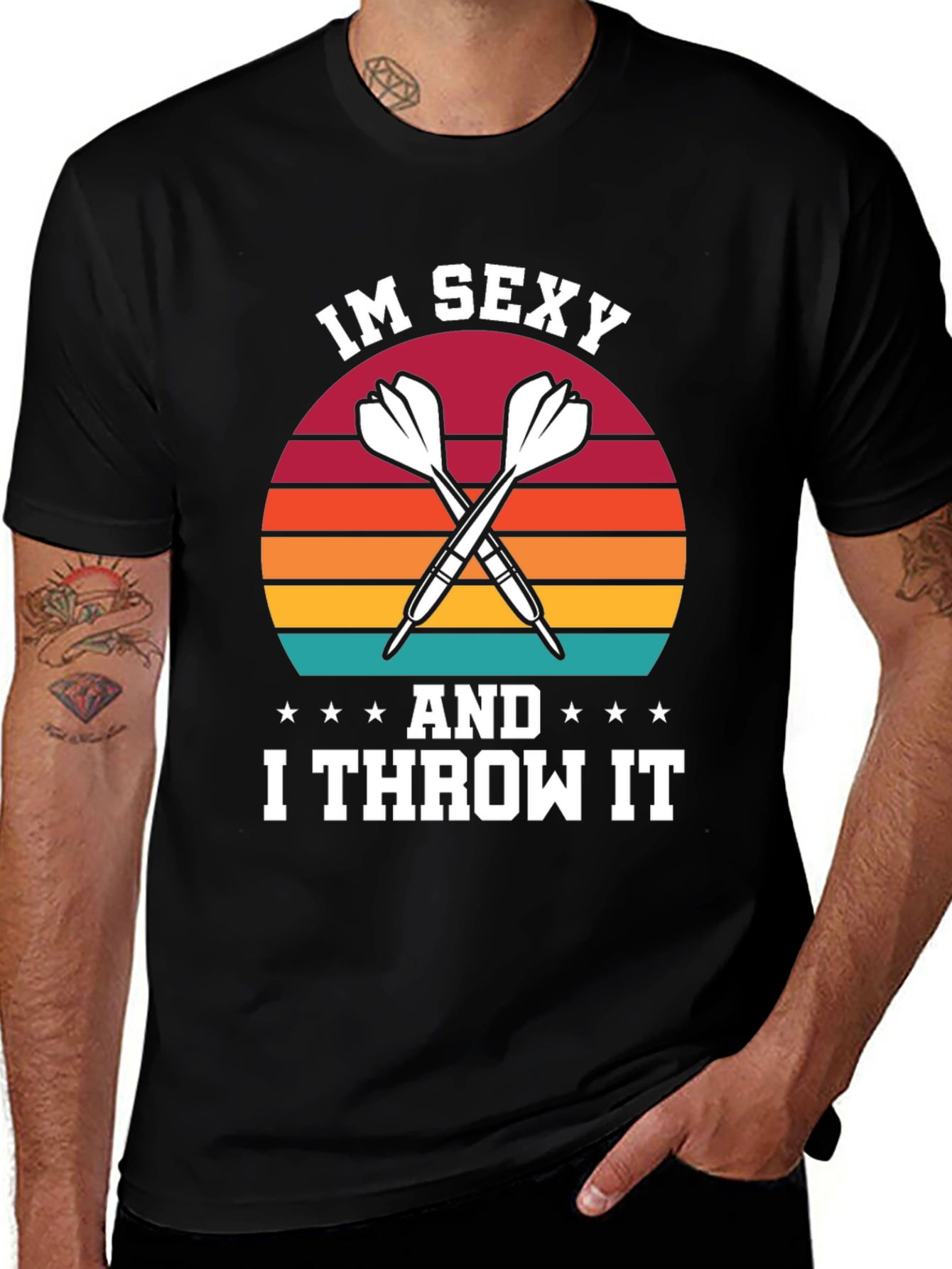 Im Sexy And I Throw It Darts T-Shirt