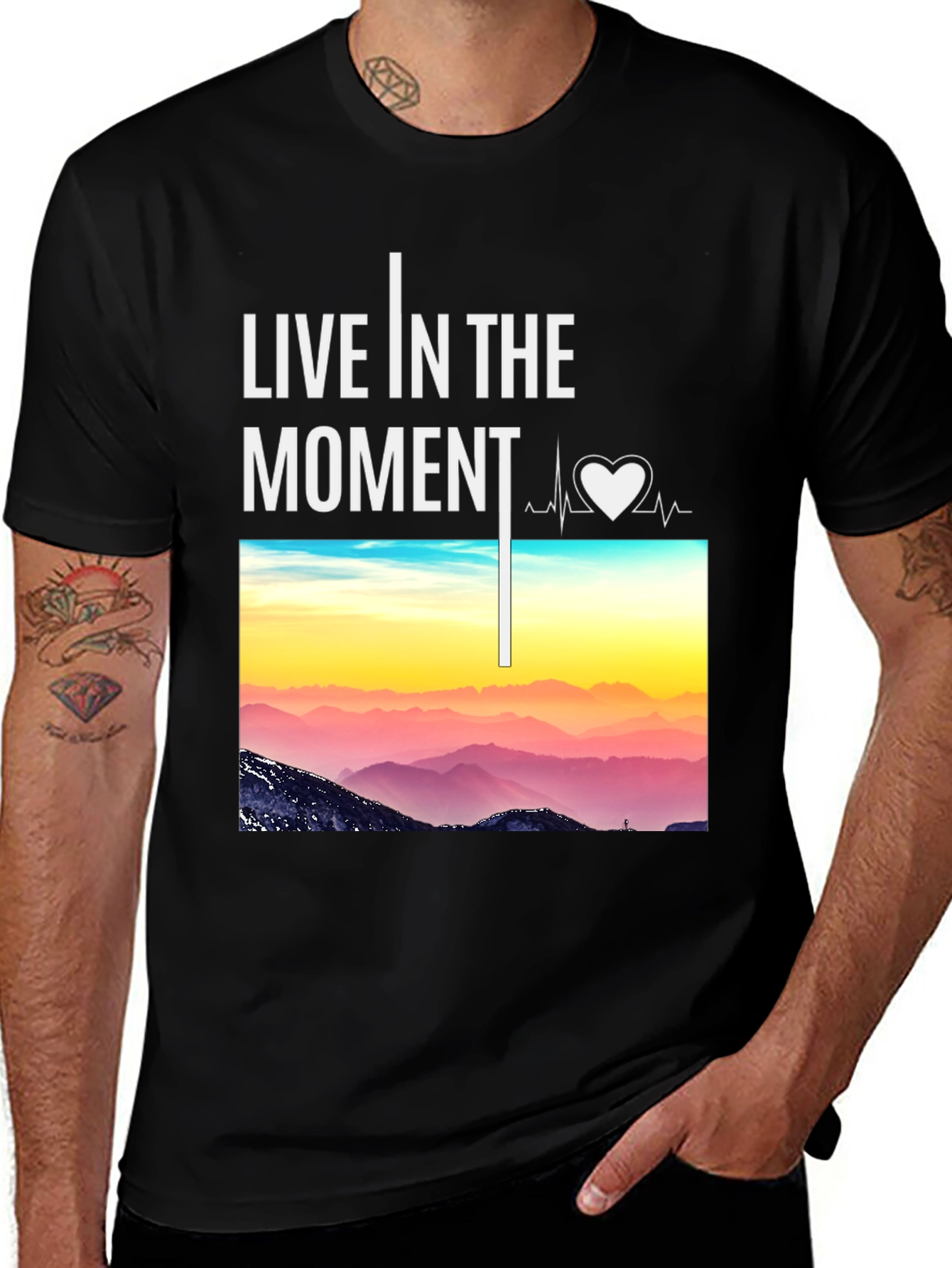 Live in the Moment Mountain View Graphic Tee
