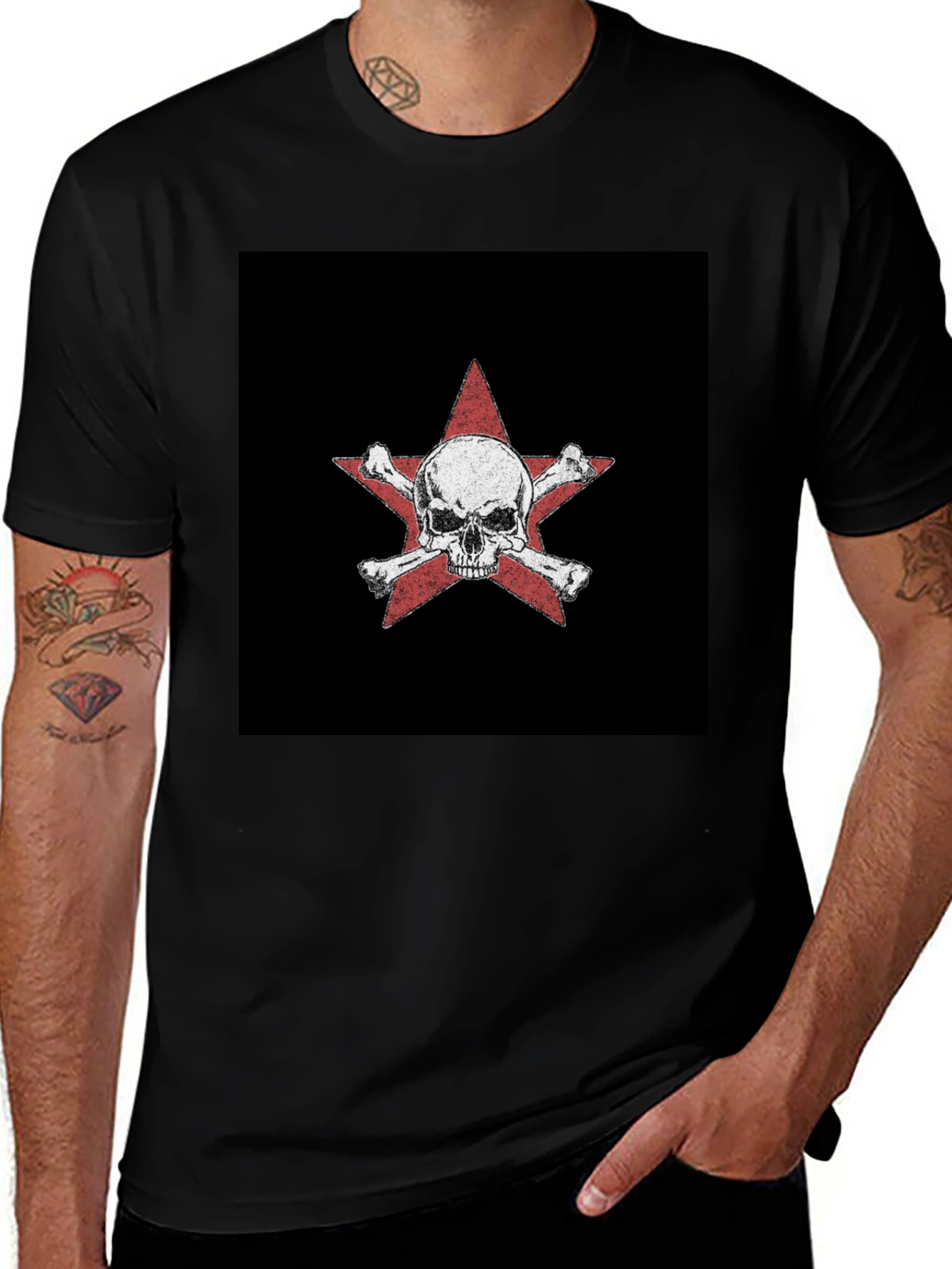 Variant 15 of Skull & Crossbones Star Graphic Black T-Shirt