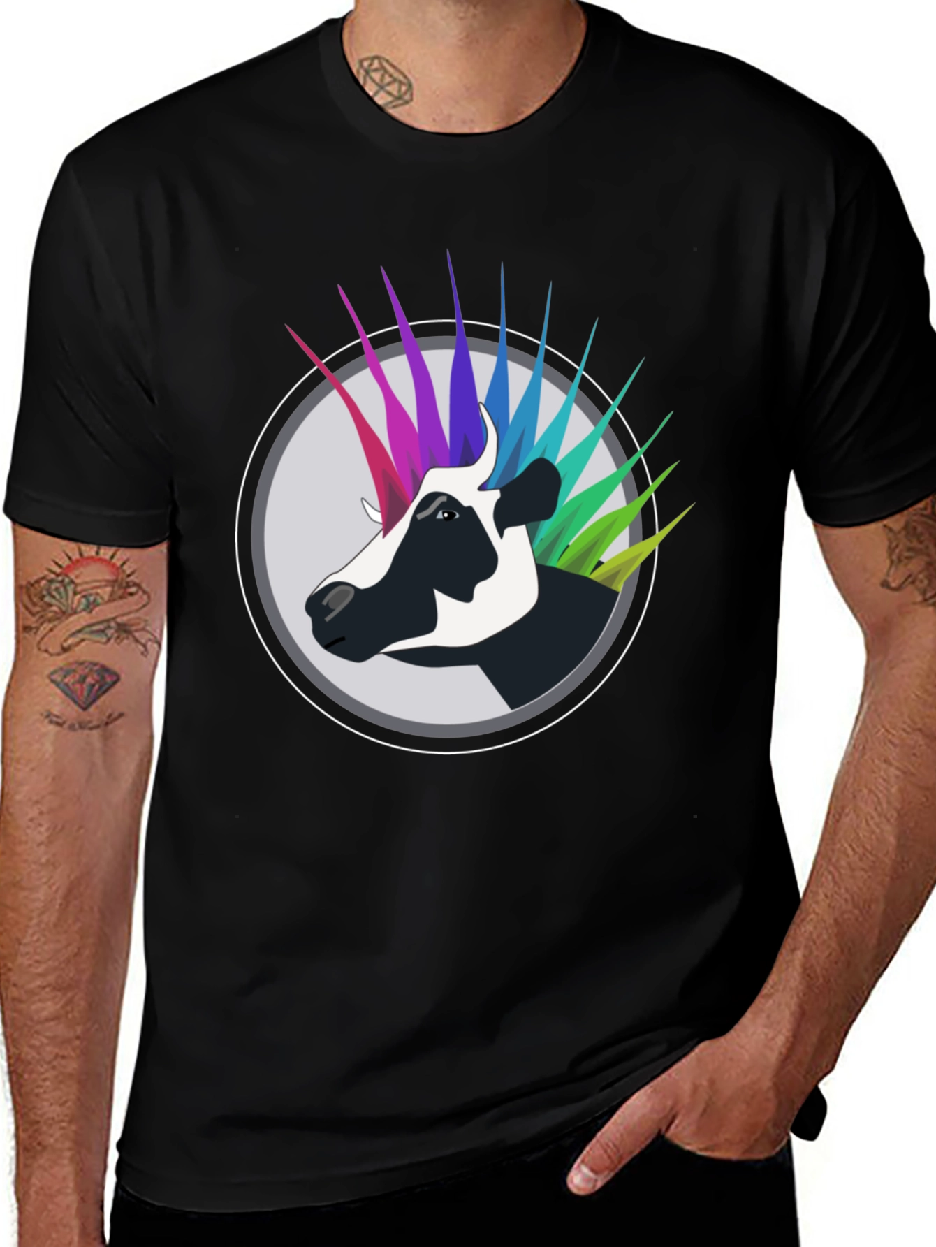 Variant 29 of Men's Black T-Shirt with Cow Graphic