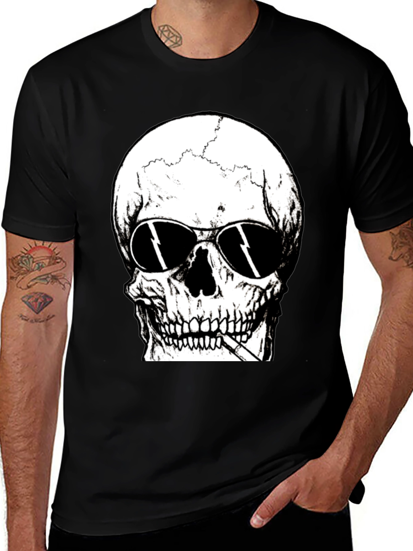 Variant 16 of Skull Graphic Black T-Shirt