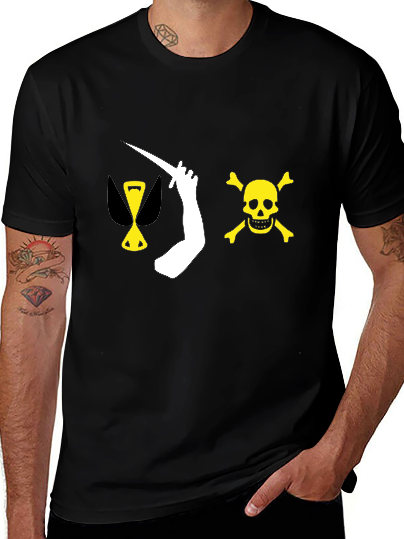 Variant 17 of Pirate Flag Graphic T-Shirt