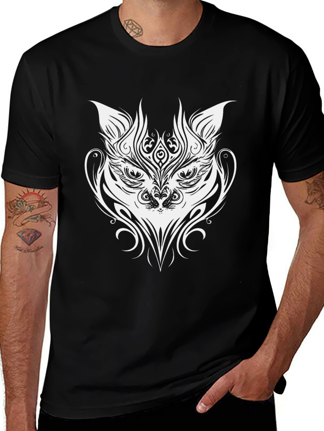 Variant 25 of Tribal Cat Graphic Black T-Shirt
