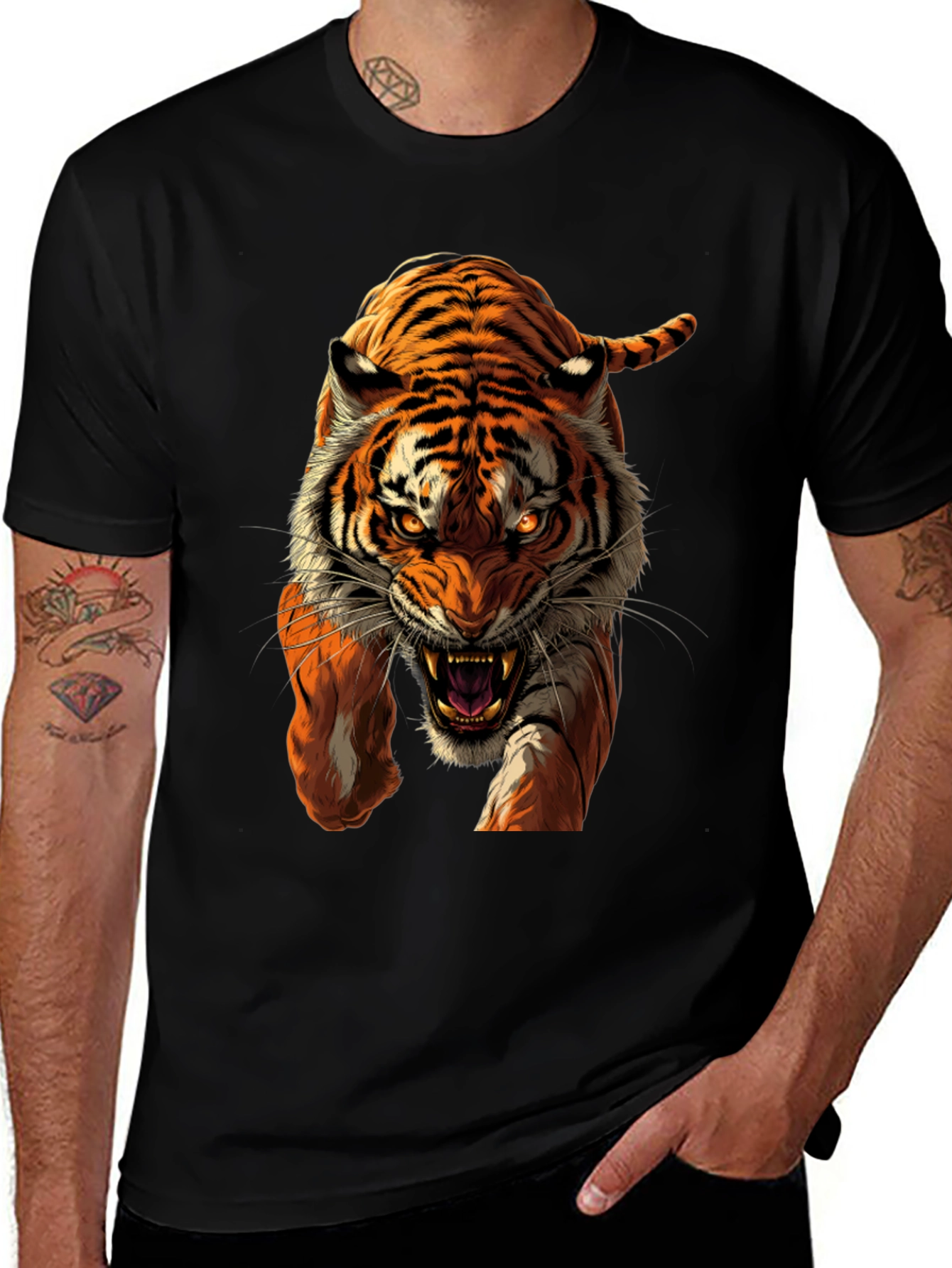 Variant 29 of Tiger Graphic Black T-Shirt