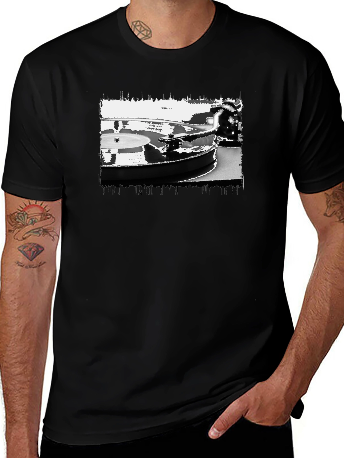 Variant 18 of Vintage Turntable Graphic Black T-Shirt
