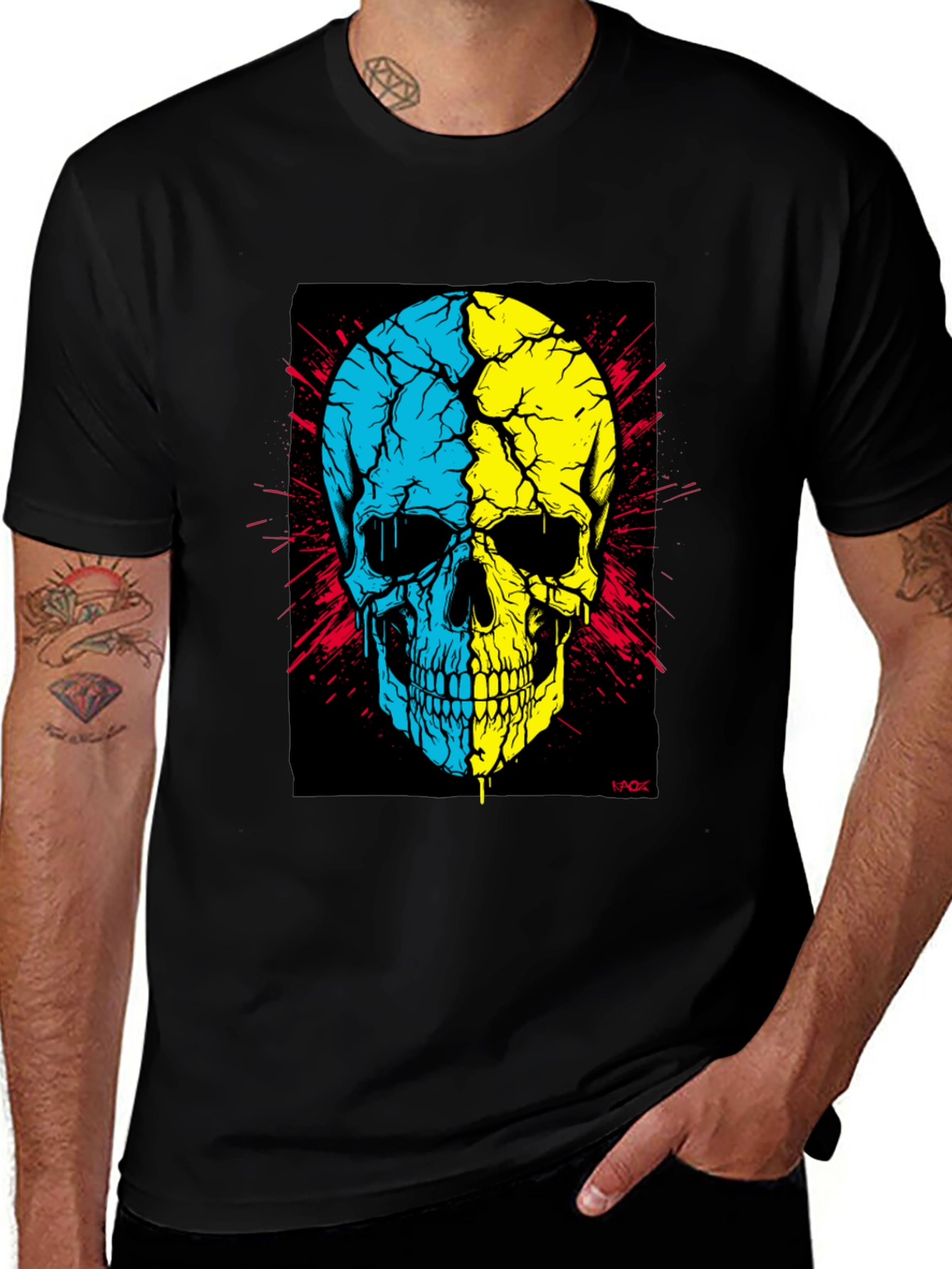 Variant 20 of Skull Graphic Tee - Split Color