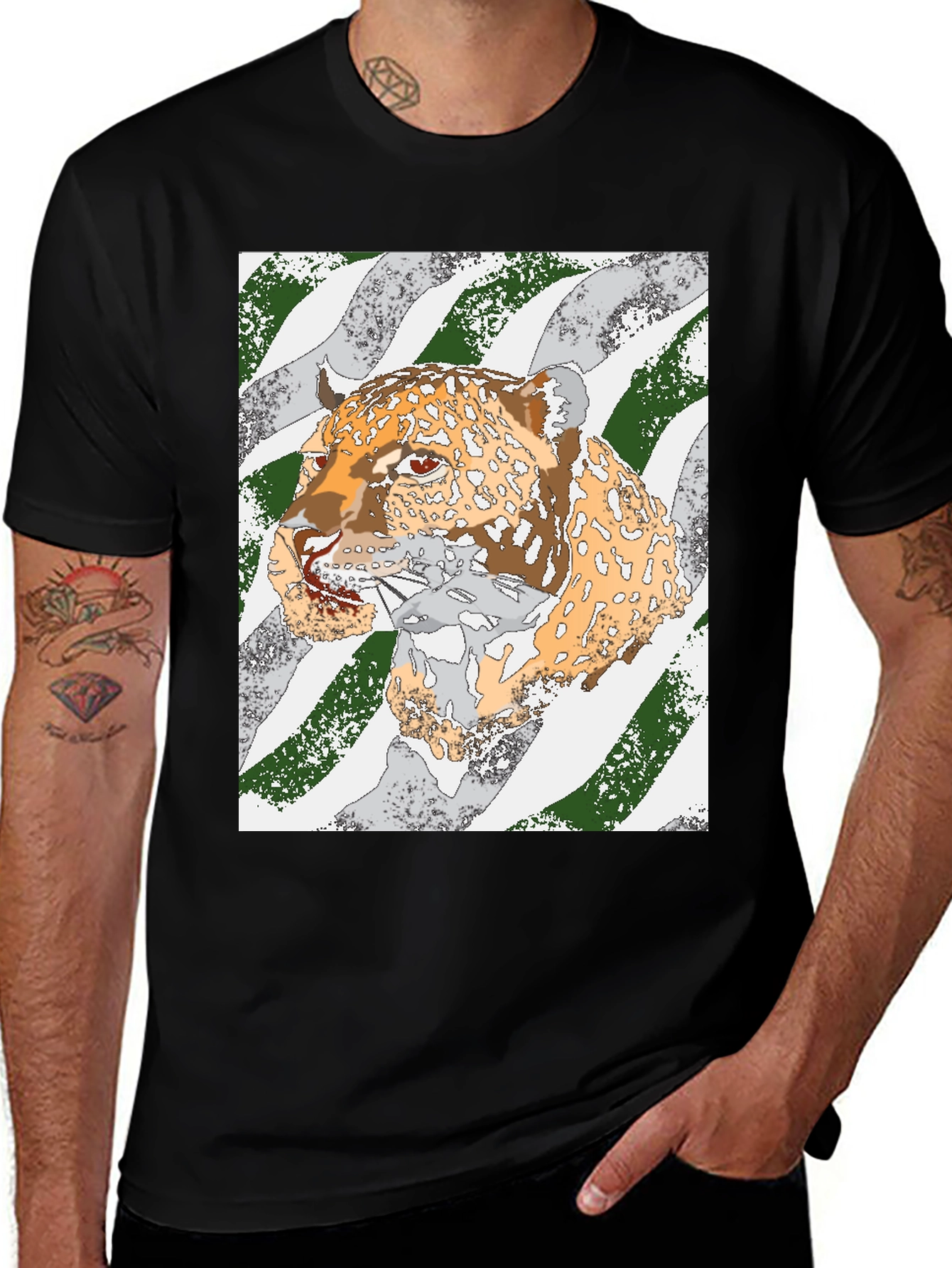 Variant 18 of Graphic Leopard T-Shirt