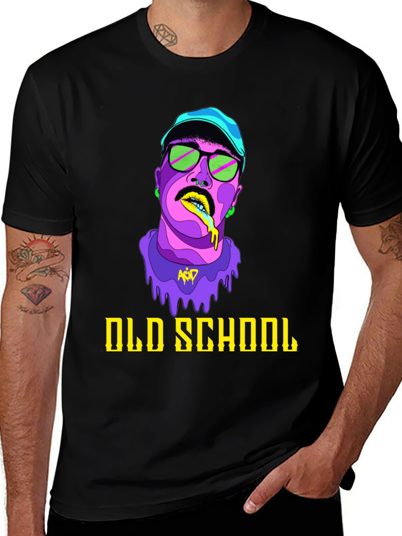 Variant 21 of Old School Graphic Print Black T-Shirt
