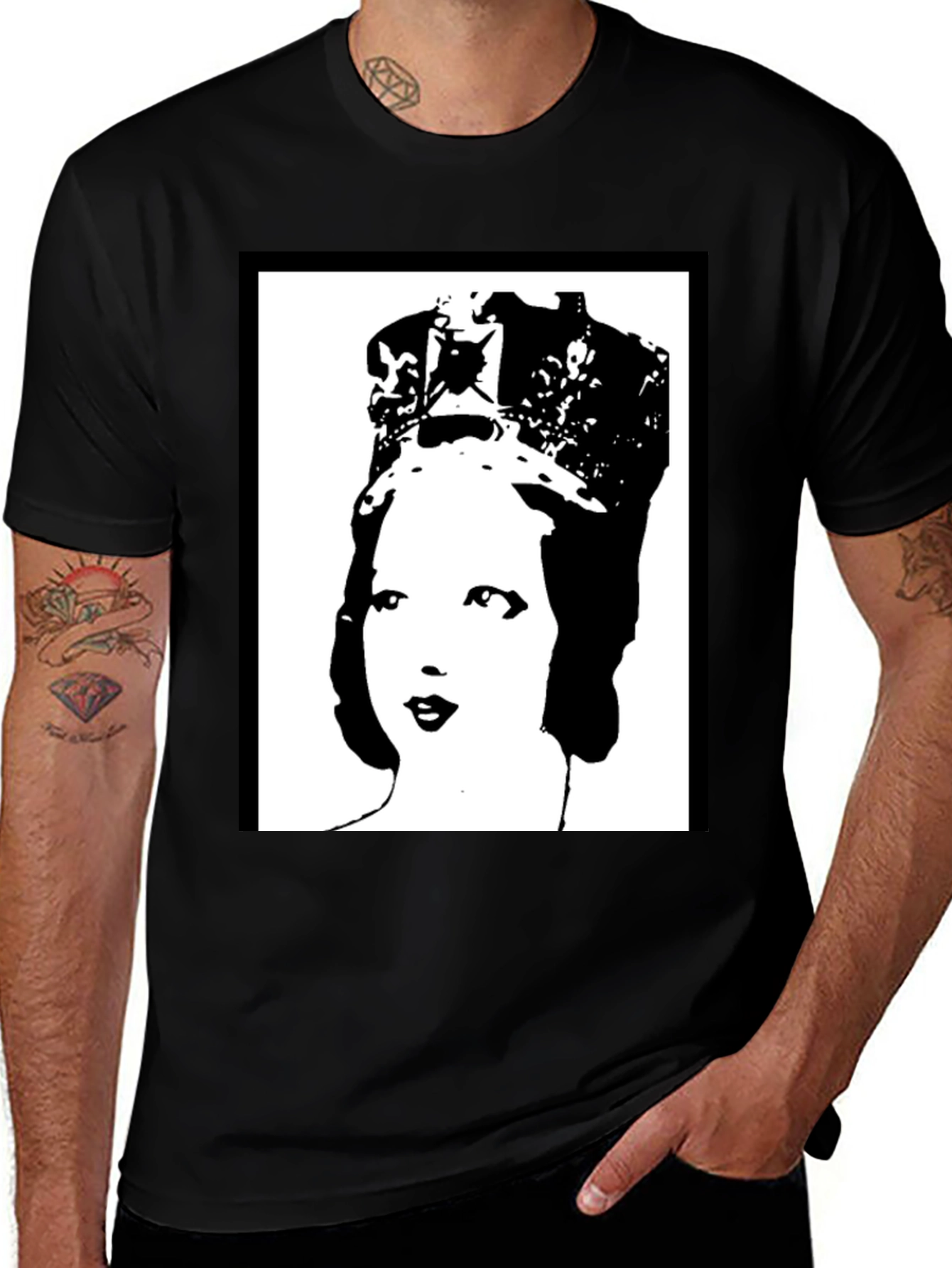Variant 16 of Queen Elizabeth Pop Art Black T-Shirt