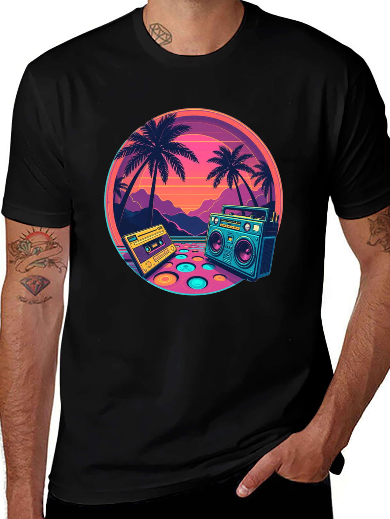 Retro Wave T-Shirt: 80s Boombox Beach