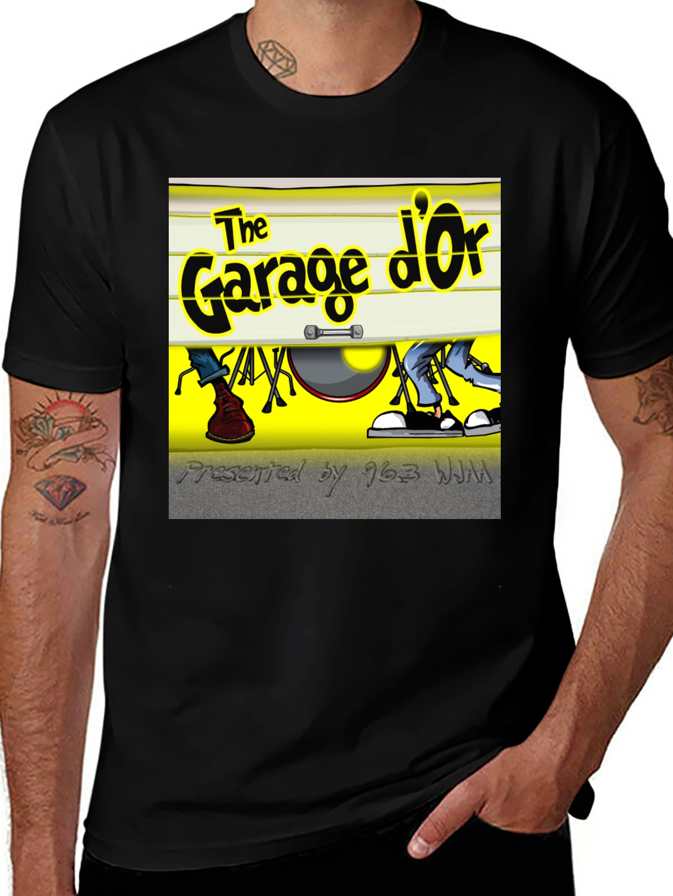 Variant 30 of The Garage d'Or Graphic T-Shirt