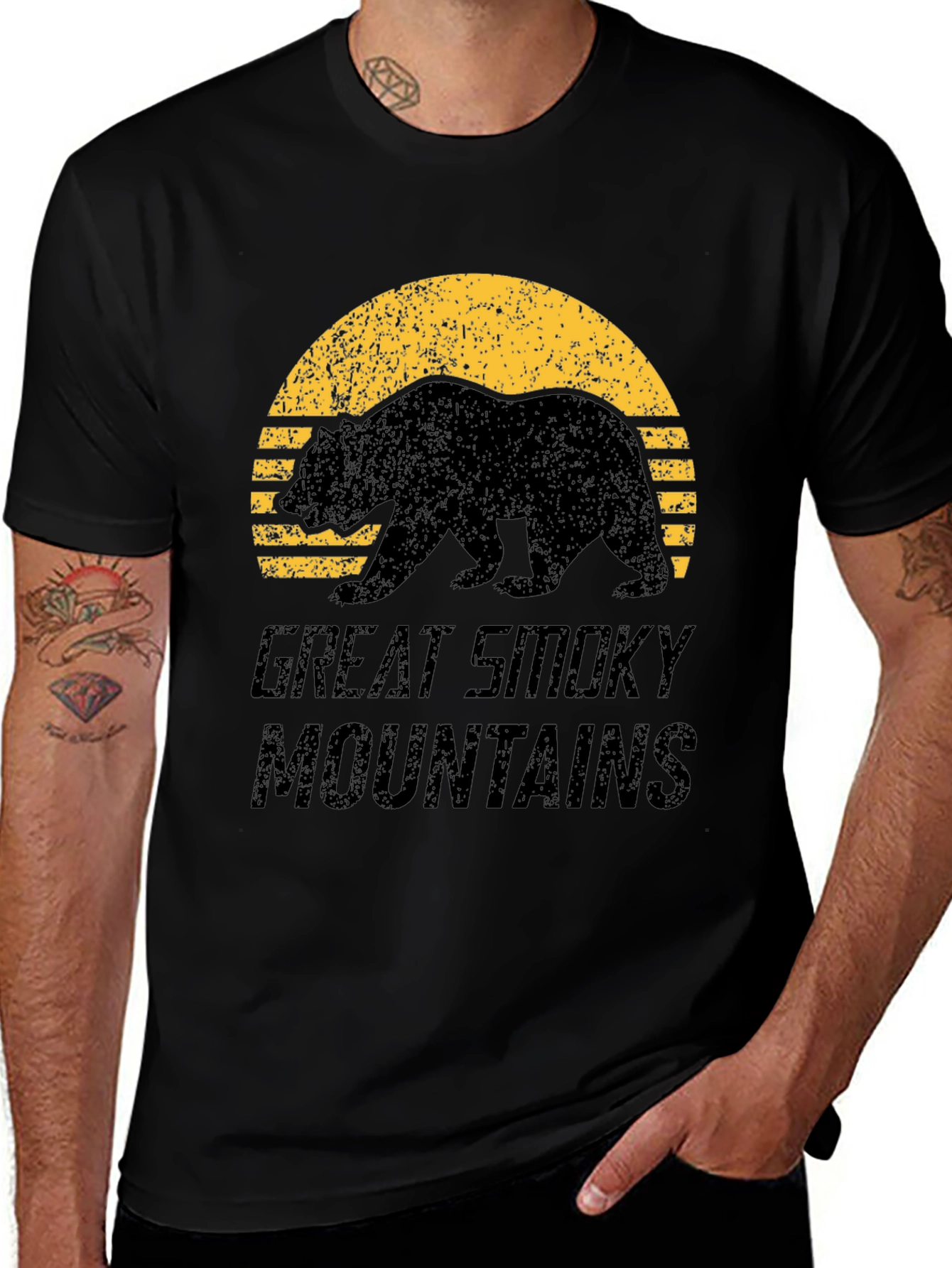 Variant 22 of Great Smoky Mountains Bear Graphic T-Shirt