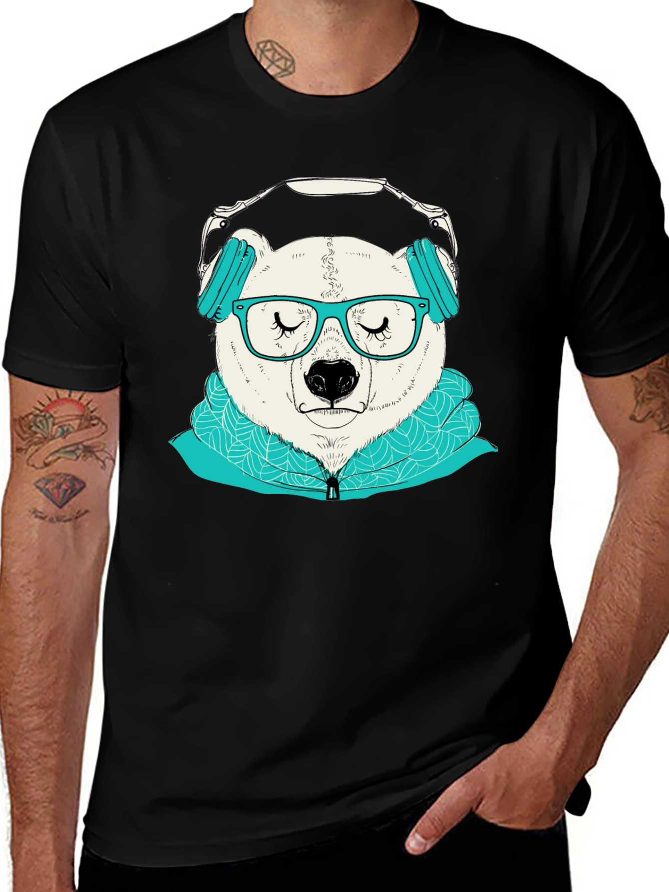 Variant 7 of Cool Bear Graphic T-Shirt - Trendy & Stylish