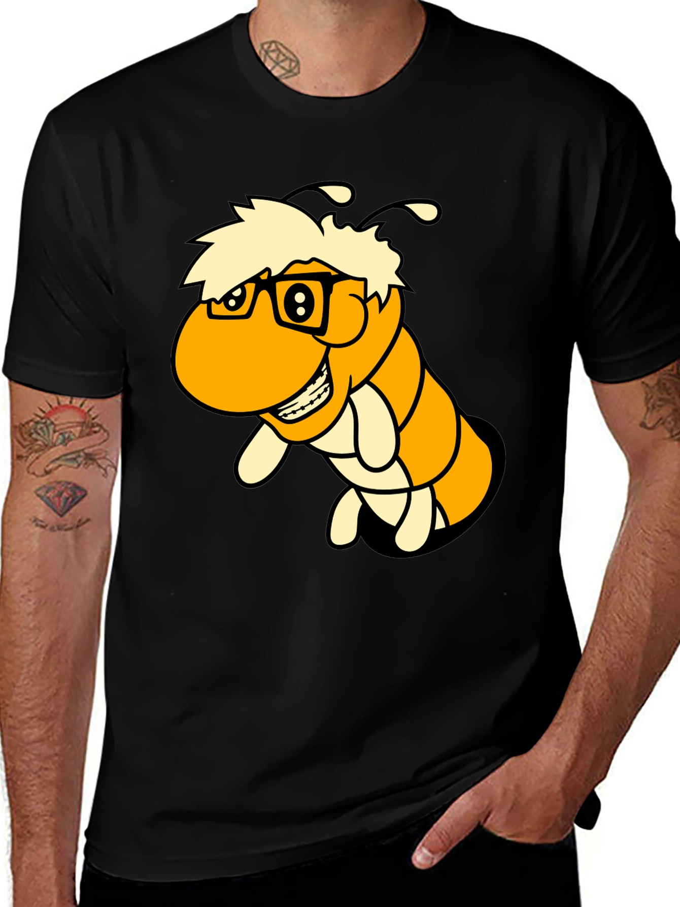Variant 29 of Cartoon Worm T-Shirt
