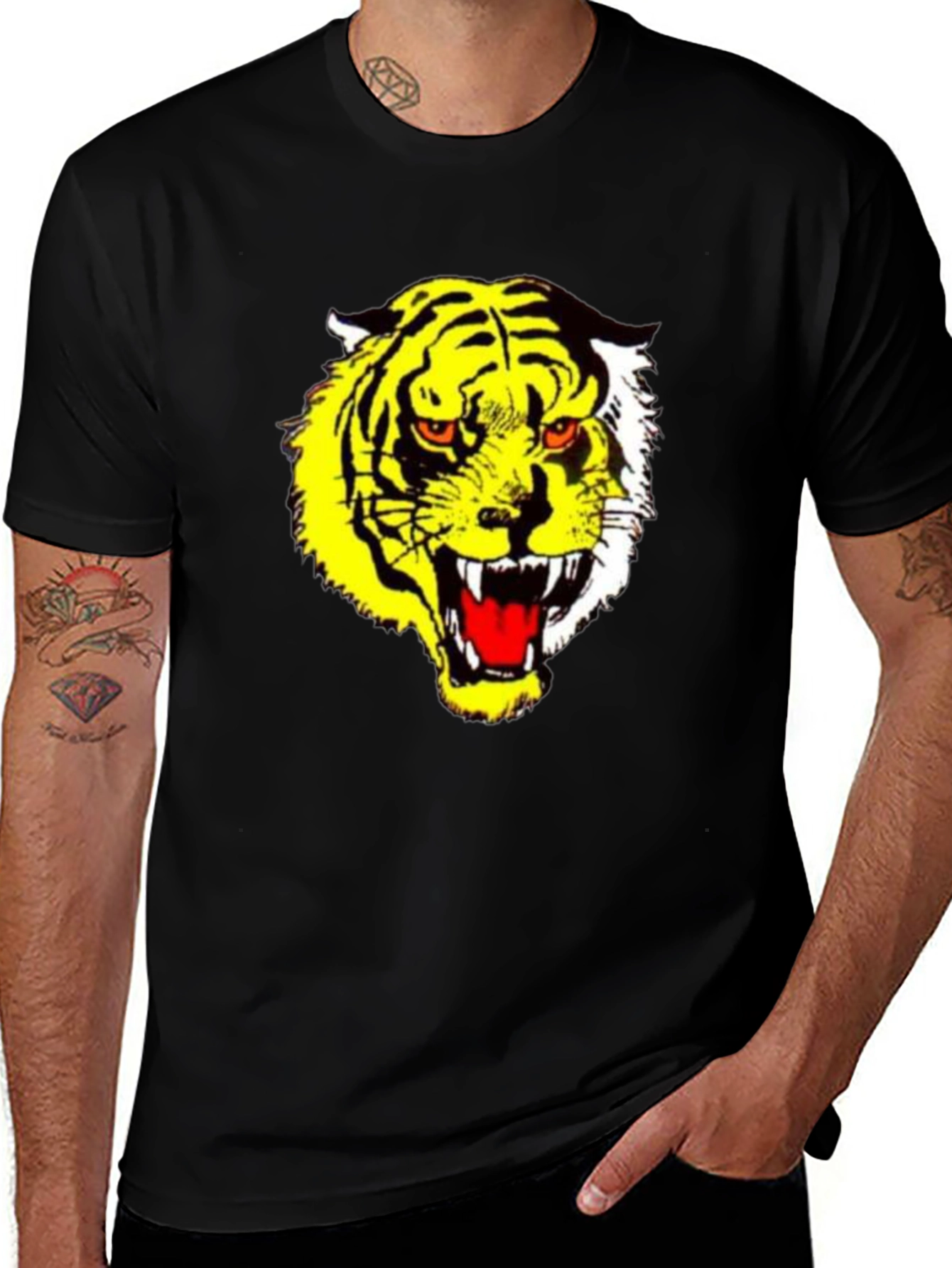 Tiger Graphic Tee - Bold Black T-Shirt